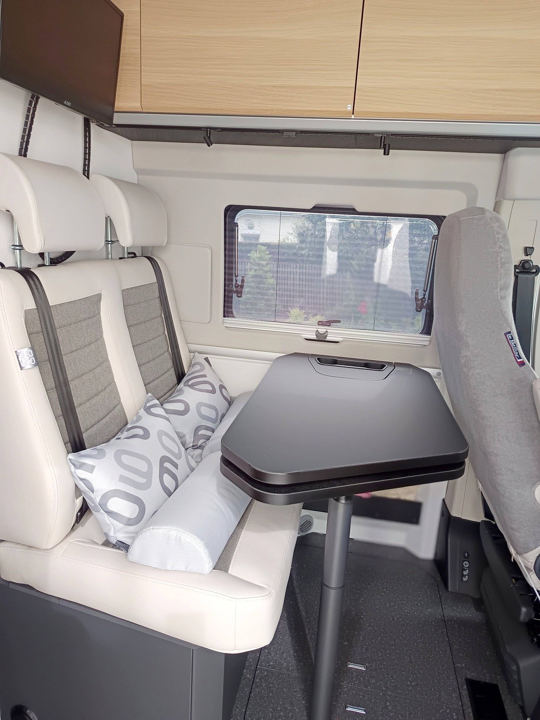 Dinette Fiat 35 light 2,4 l 140 ch. - Yescapa