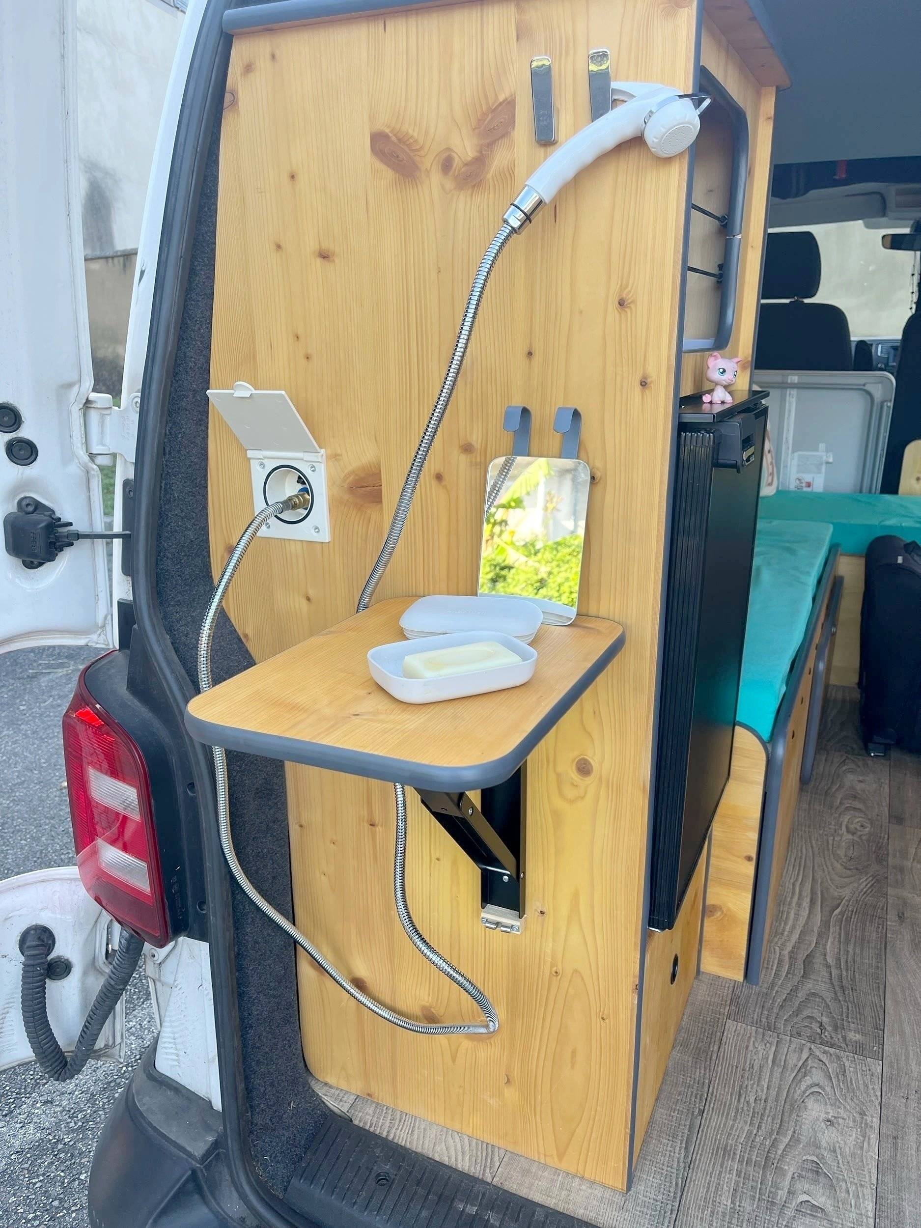 Volkswagen T6 2 l 102 ch