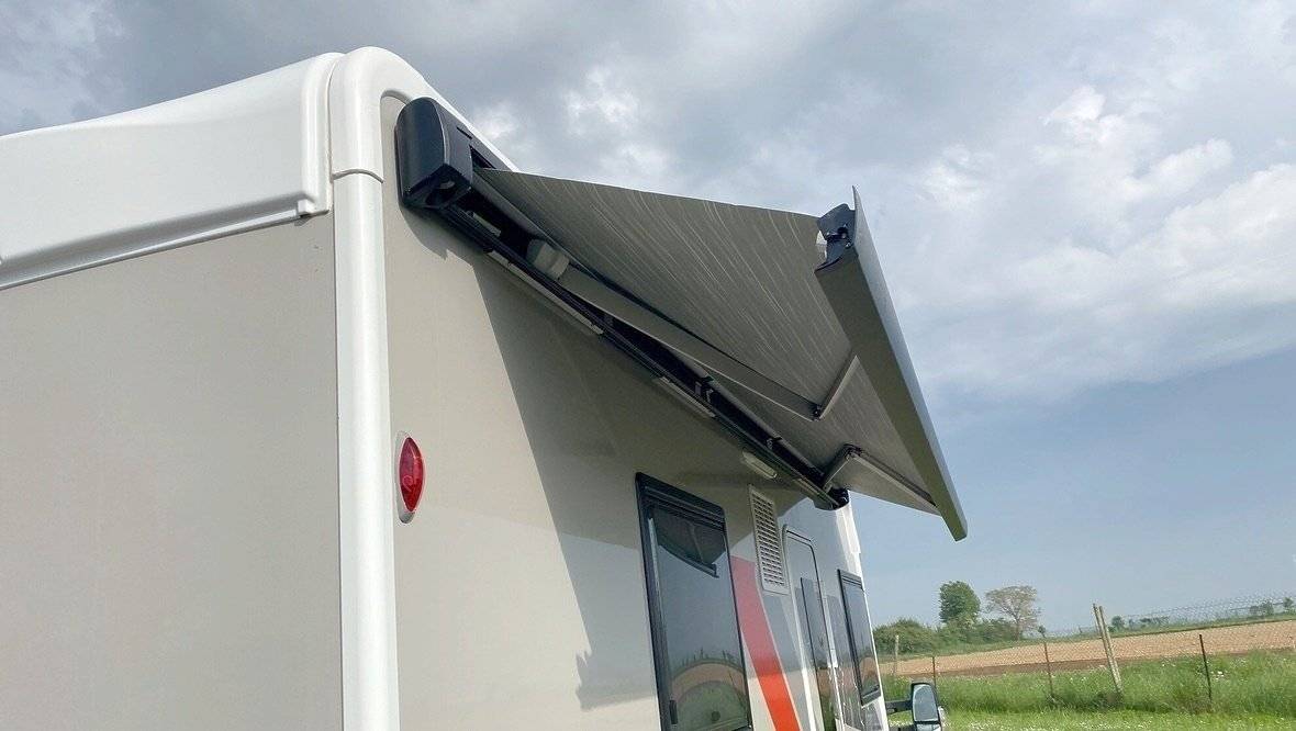 Challenger Challenger 380