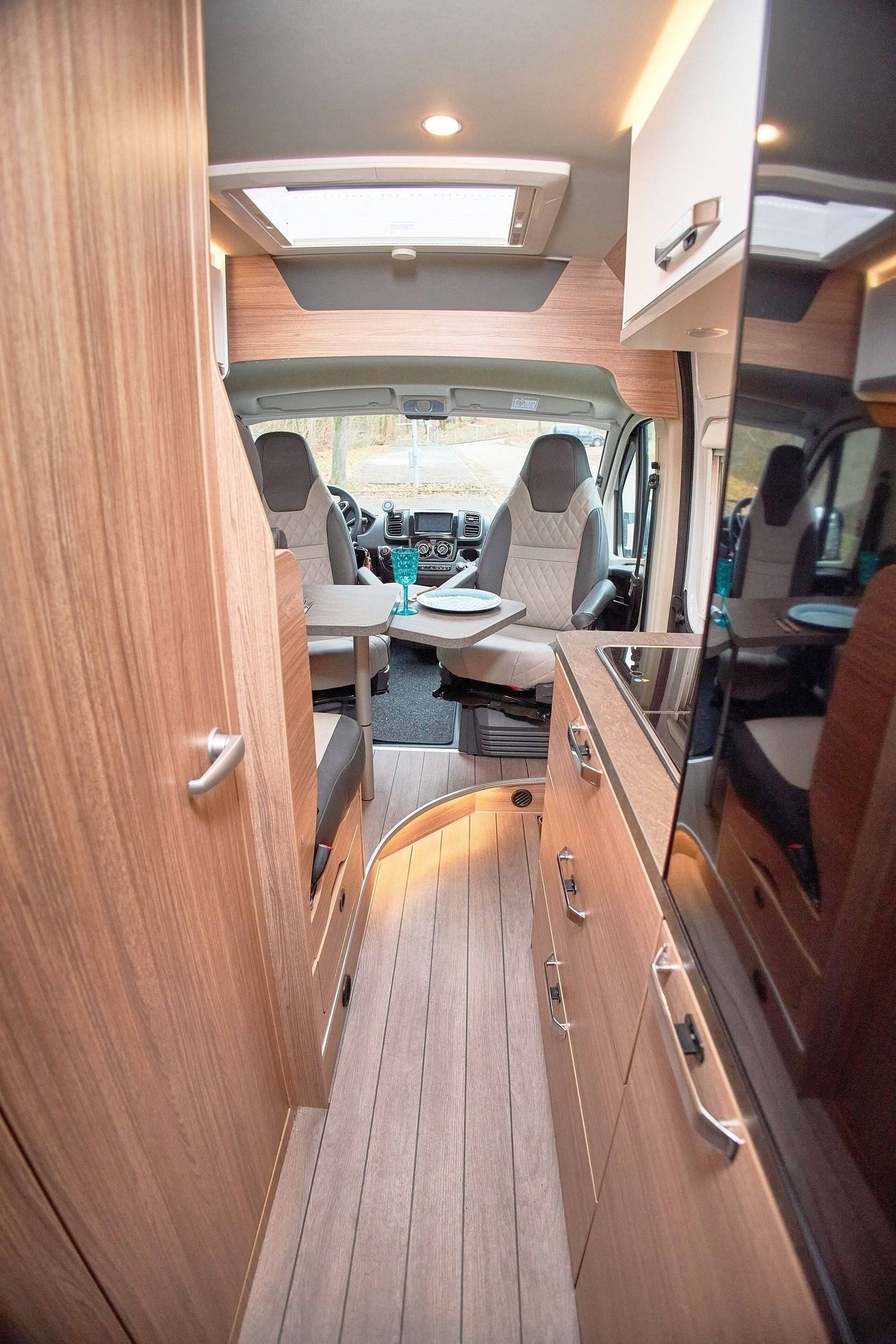 Weinsberg CaraBus 601 MQ Edition Fire