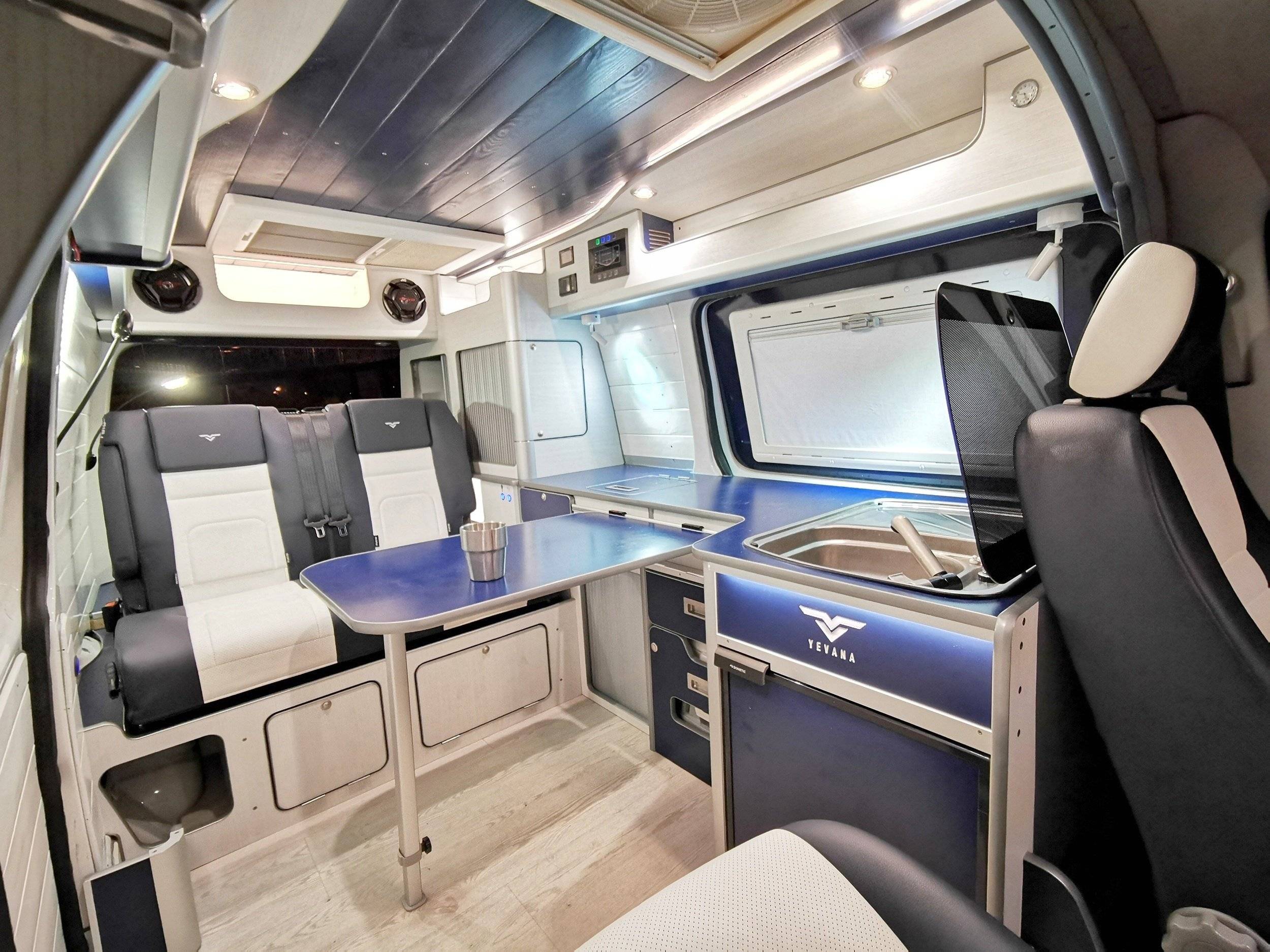 VW T5 Neptune by Yevana 