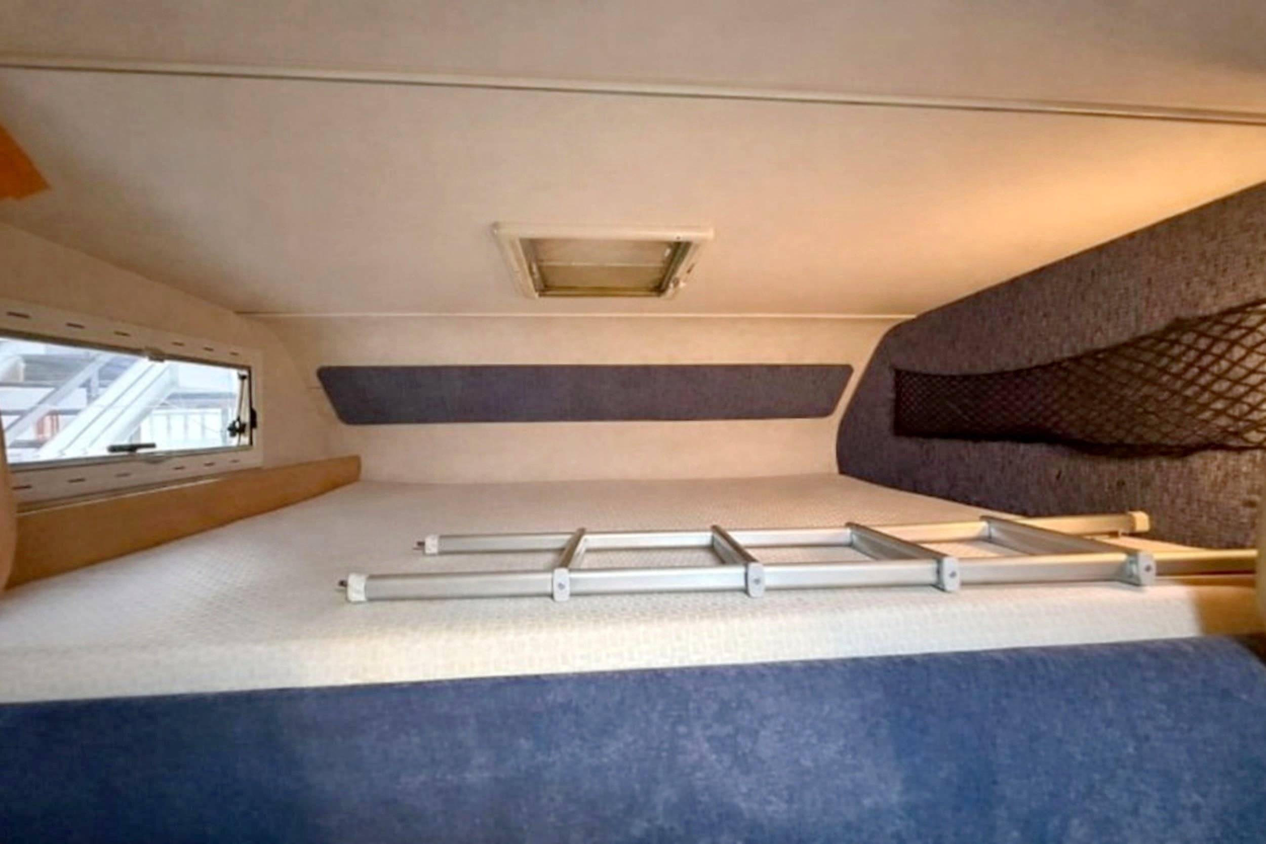 Schlafplätze Fiat Ducato 2.8 JTD - Yescapa