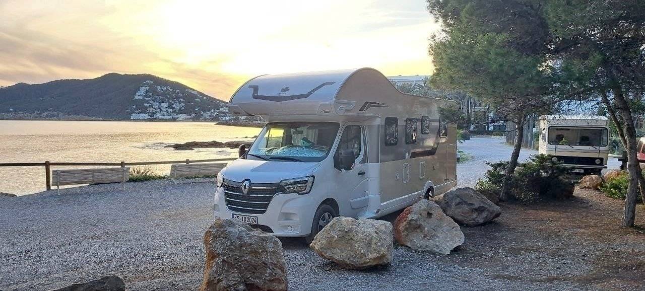 Ahorn Ahorn Canada AE