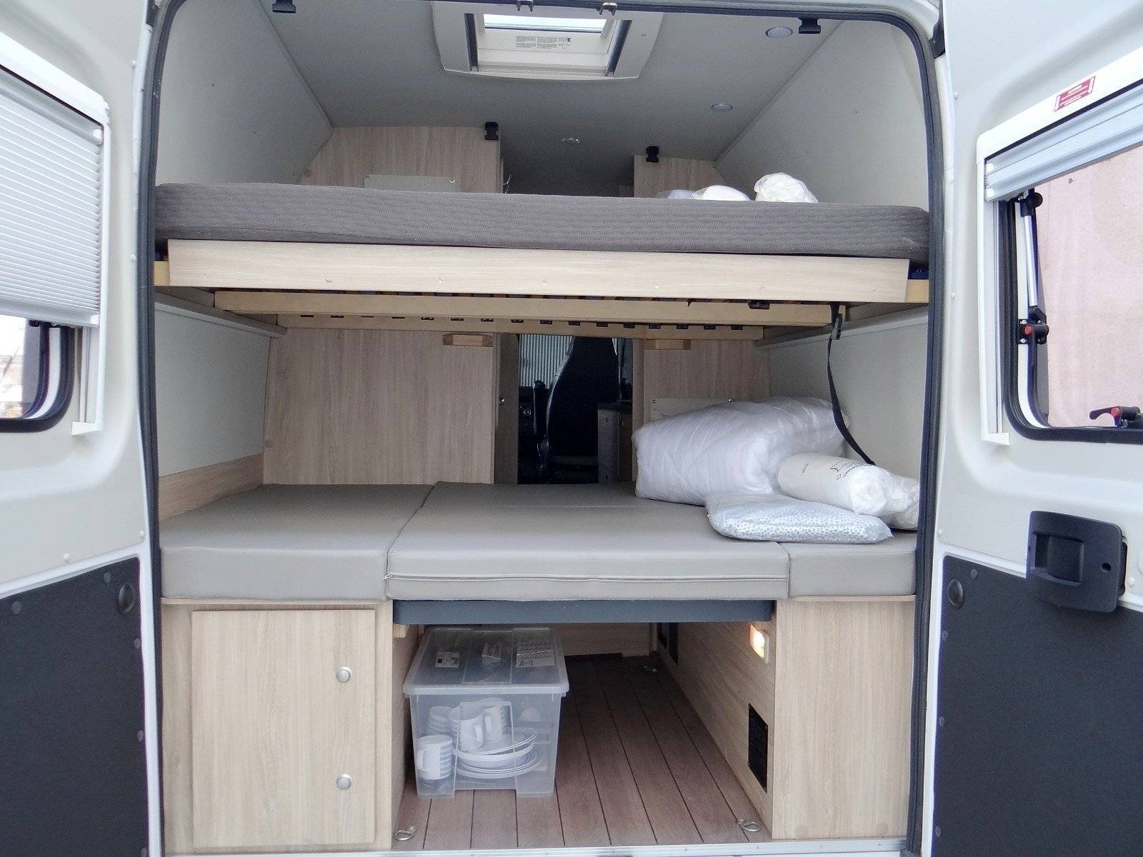 Couchages Fiat Ducato 2,2 l 115 ch - Yescapa