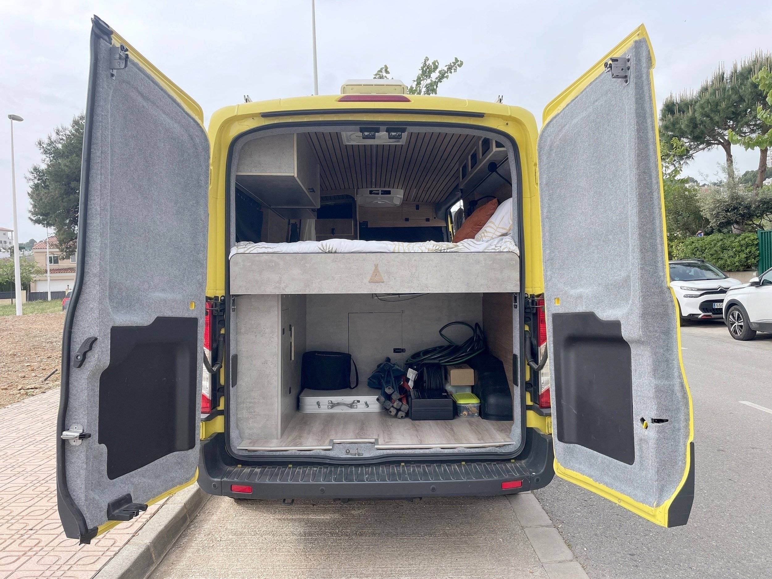 Custo Van Transit 2,0 l 115 ch