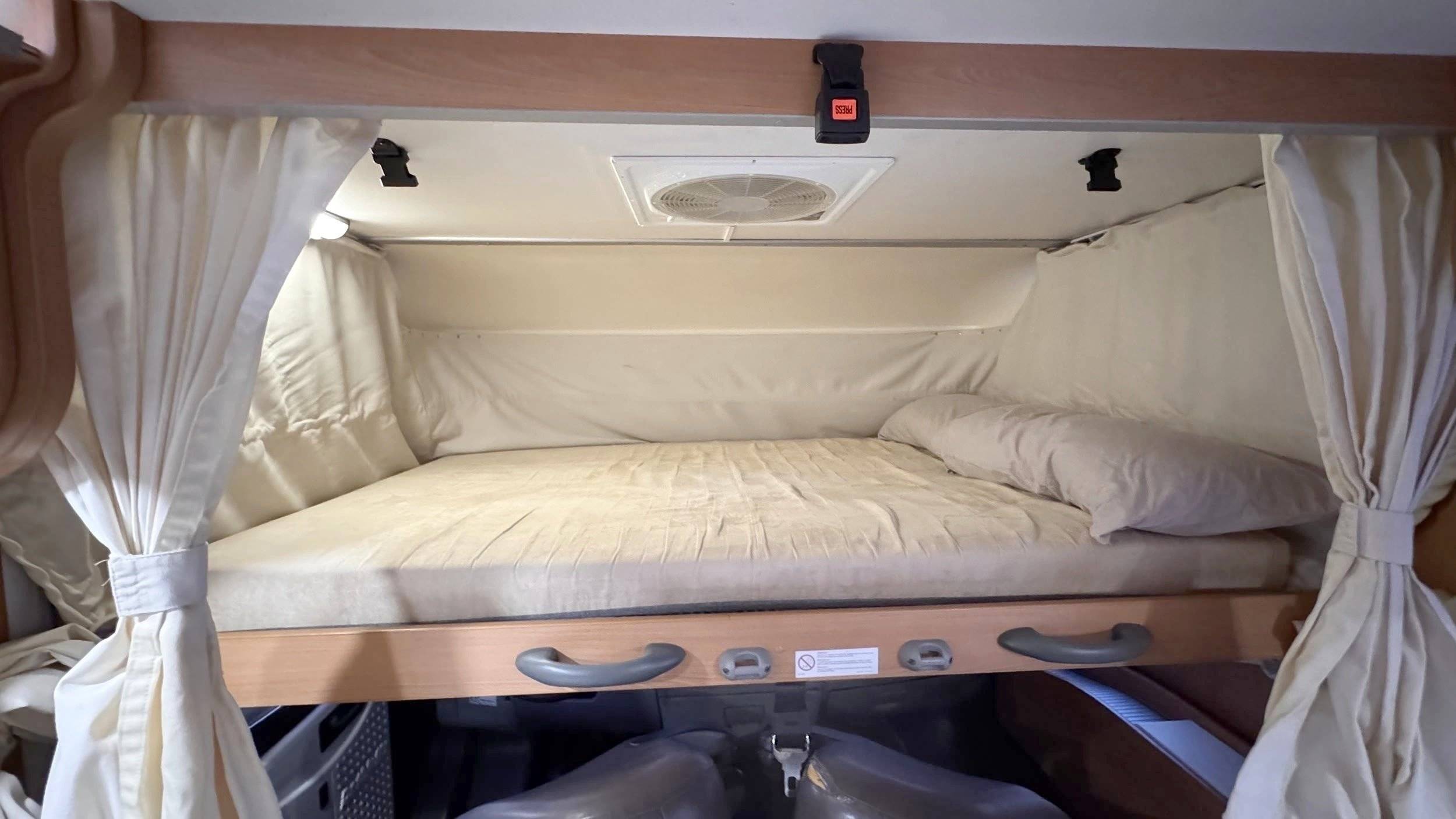 Dethleffs Globebus I 11