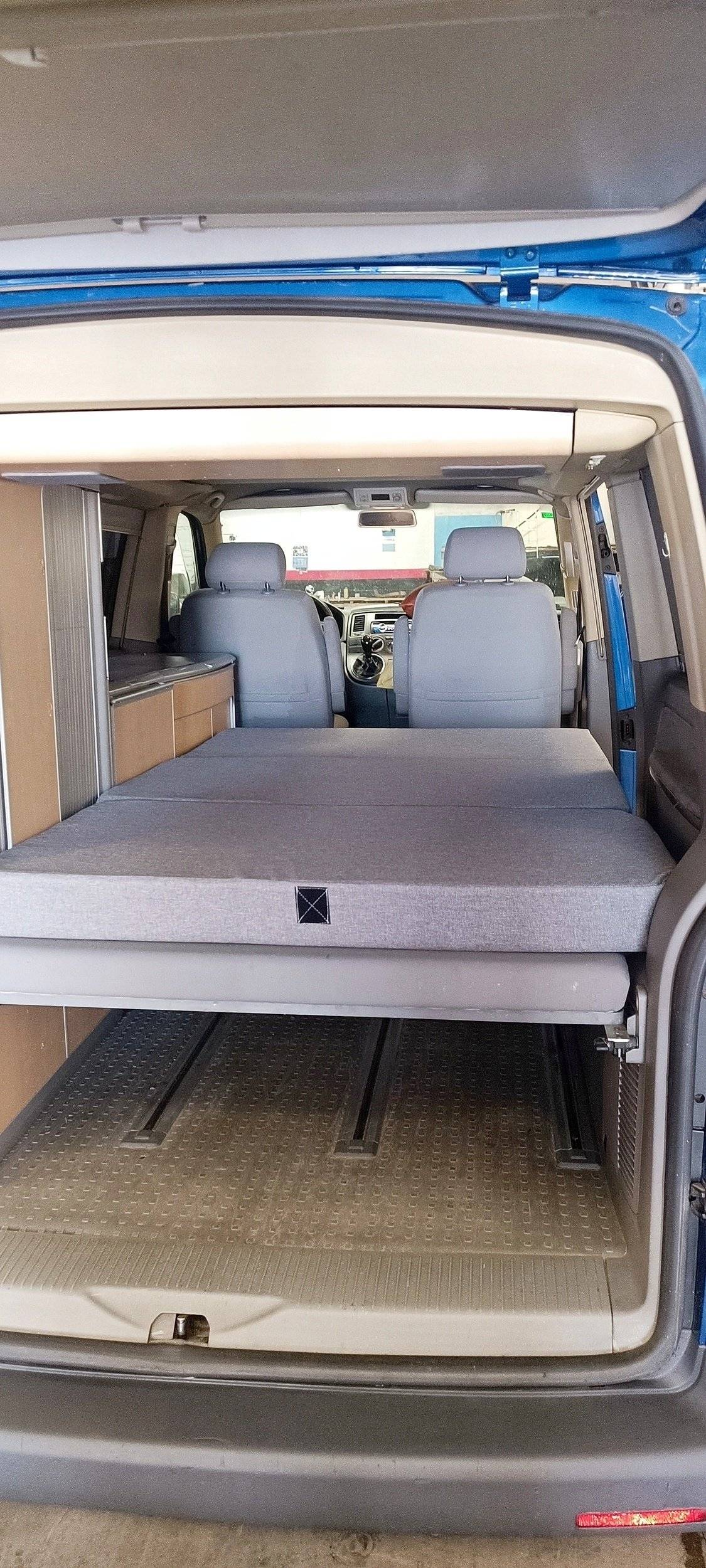 Plazas en cama Volkswagen - Yescapa