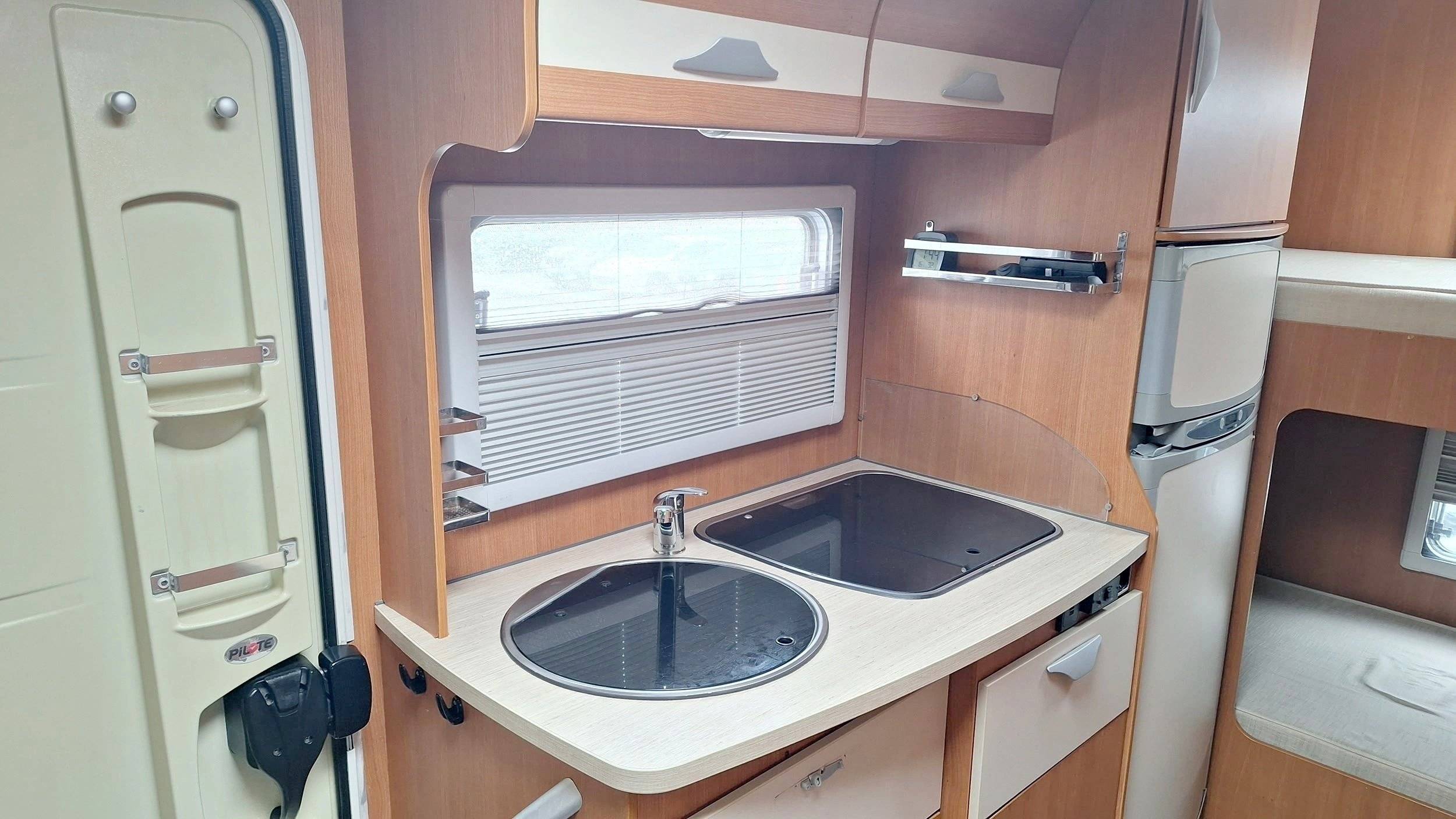 Pilote Aventura A-710