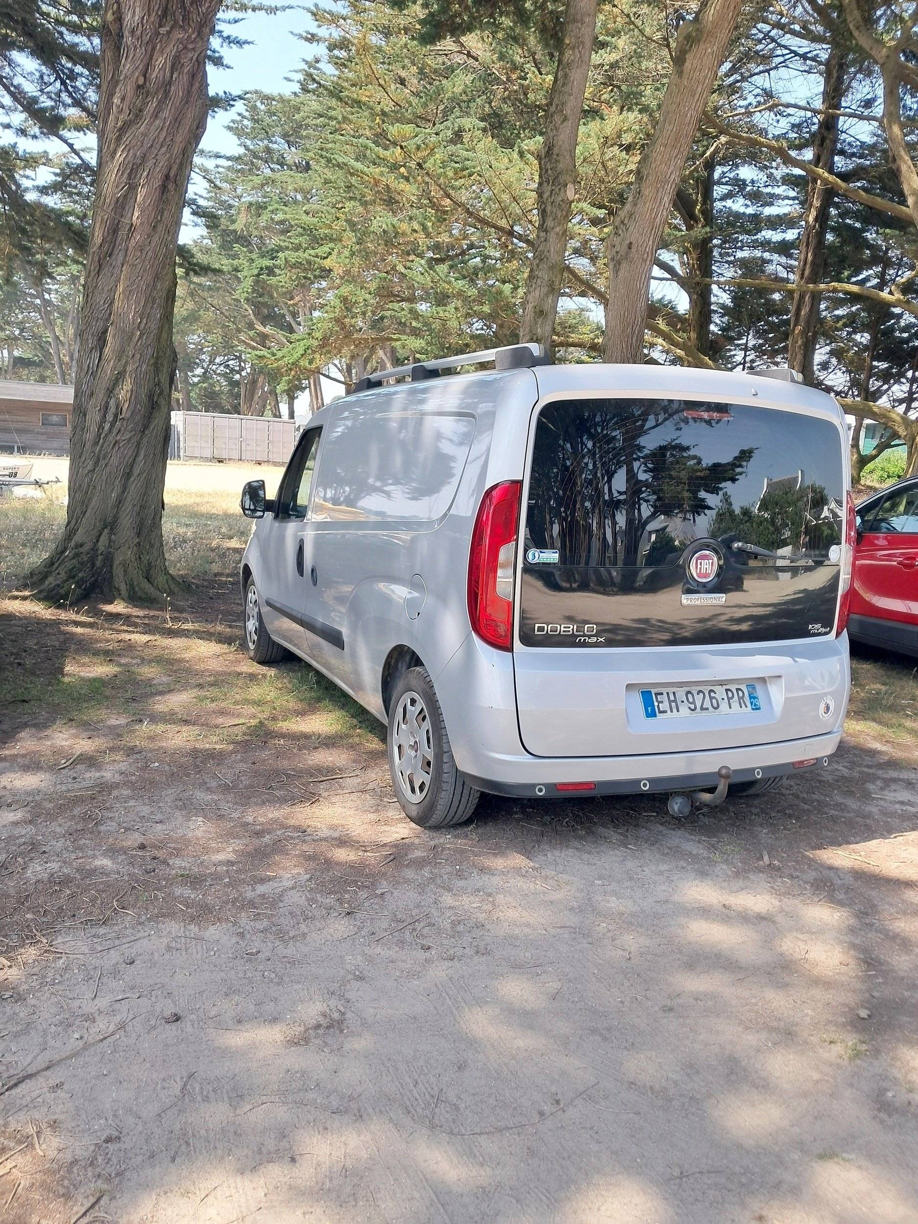 Iroise Fourgons Aménagés Startijenn mini Van