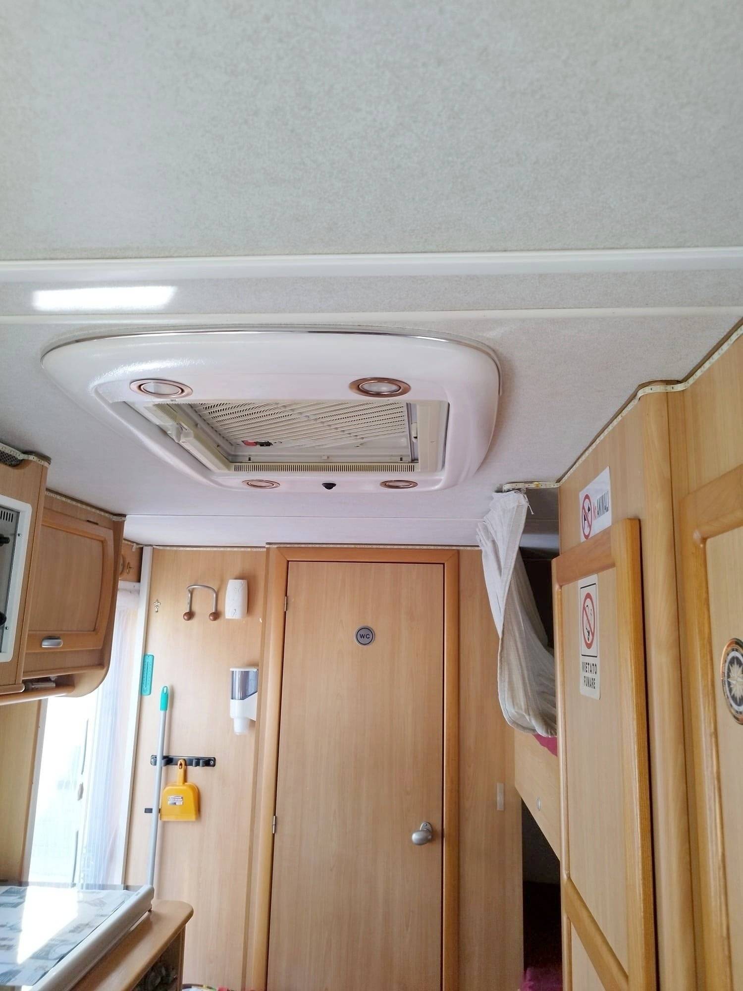 Elnagh Transit 2,5 TD