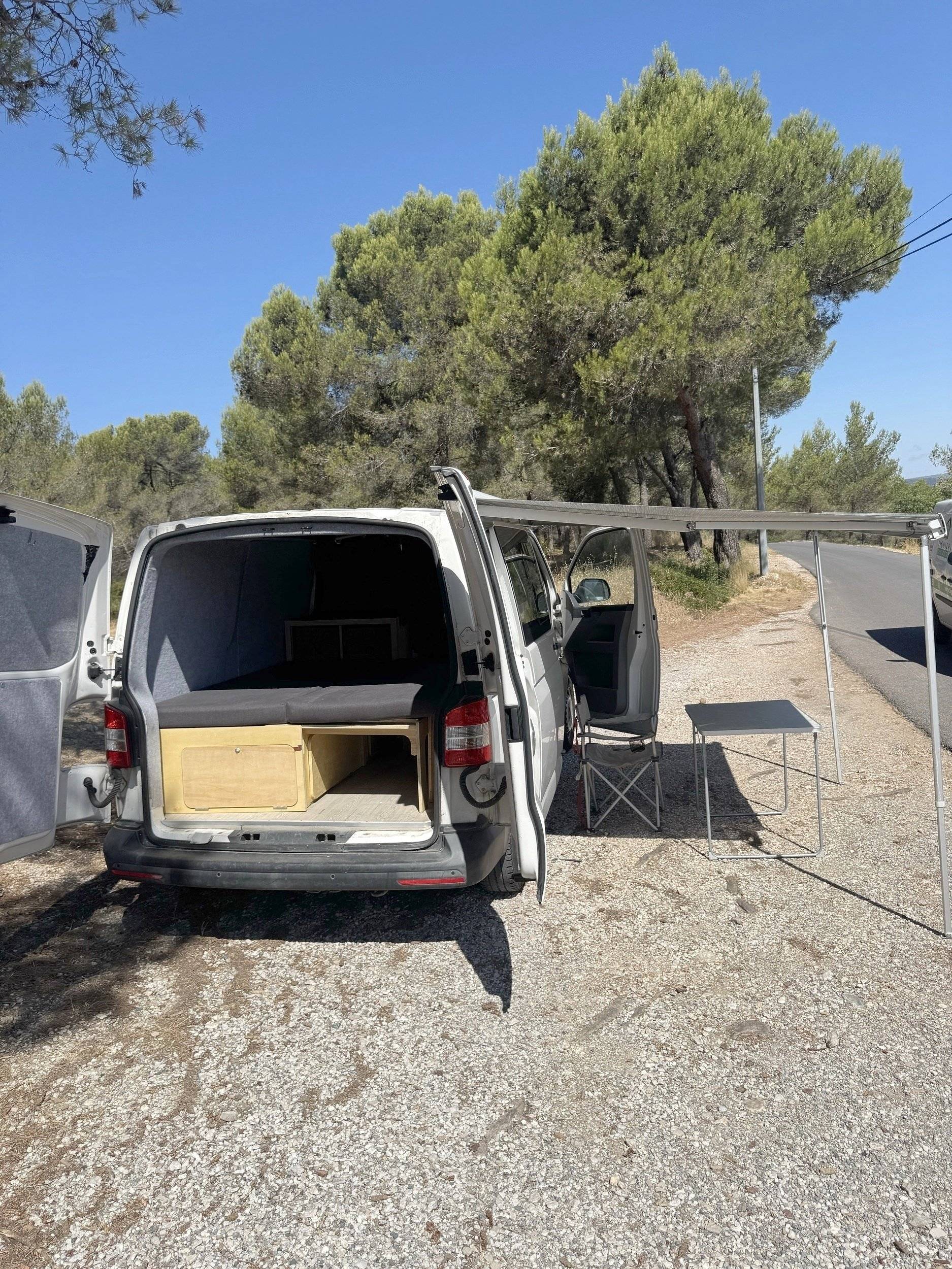 Volkswagen T5 2,0 l 140 ch