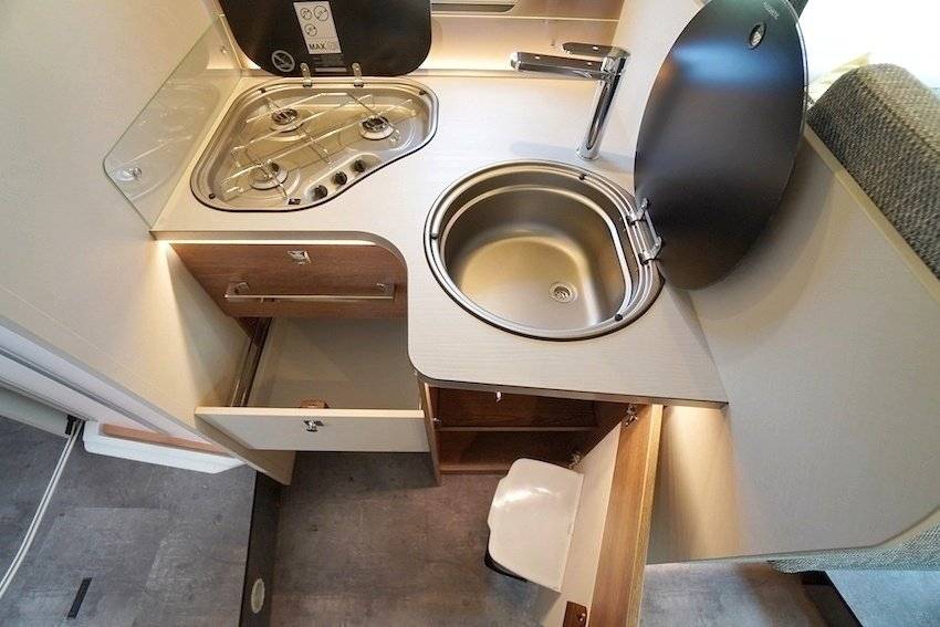 Dethleffs Just T - 7052 DBM