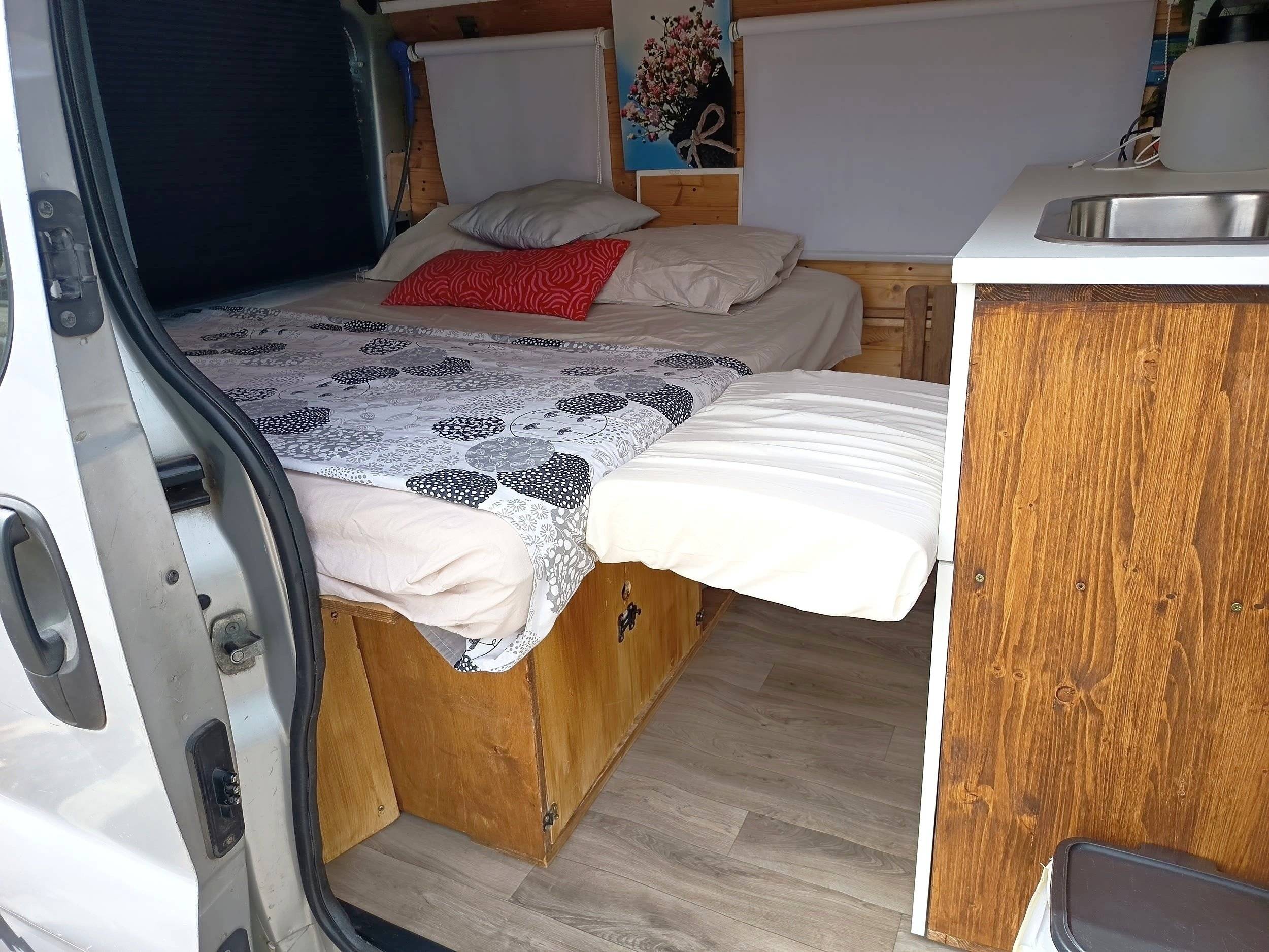 Alpes Camping-Car Vivaro 1,9 CDTI 100ch