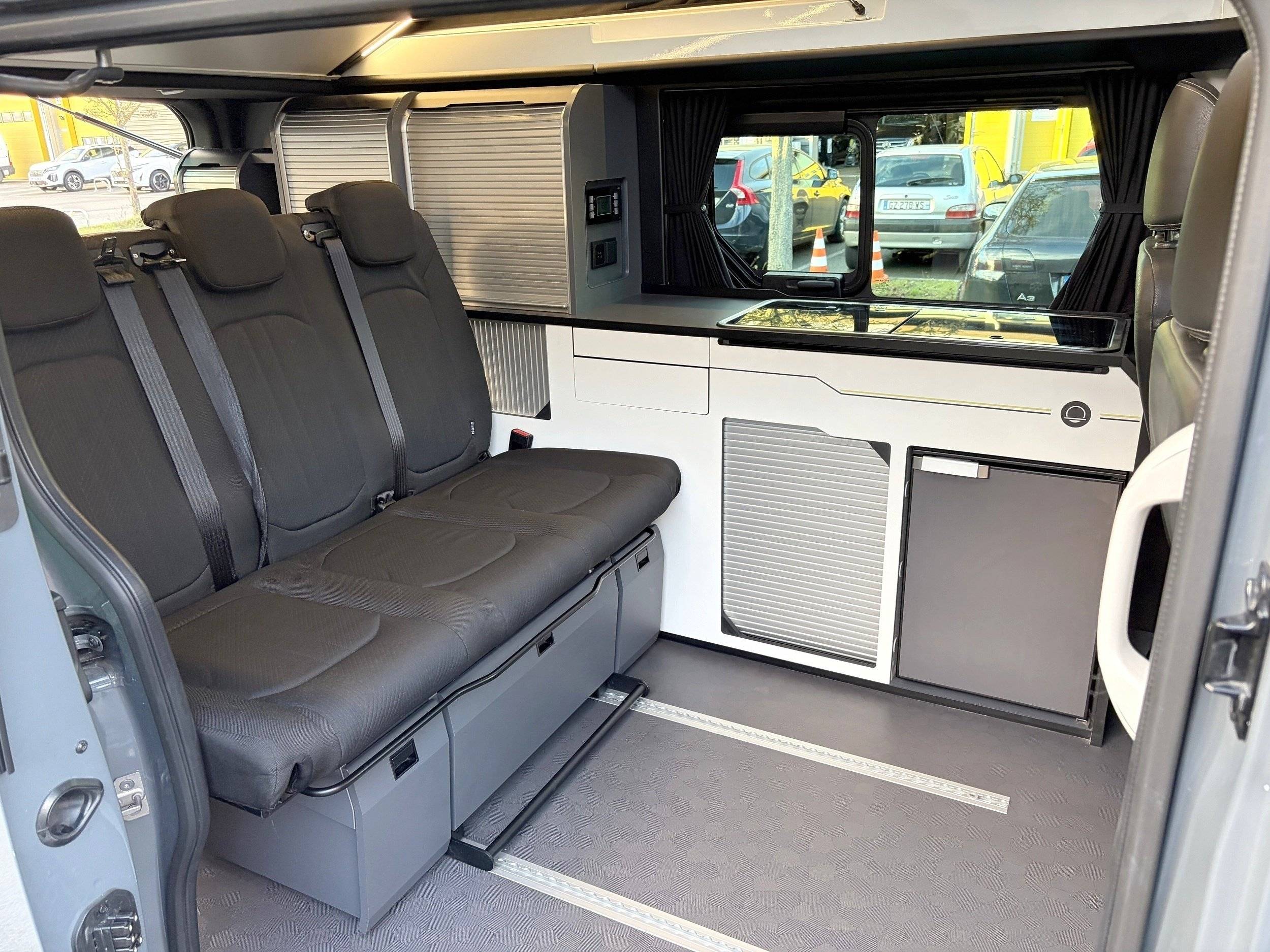 Eethoek Renault - Yescapa