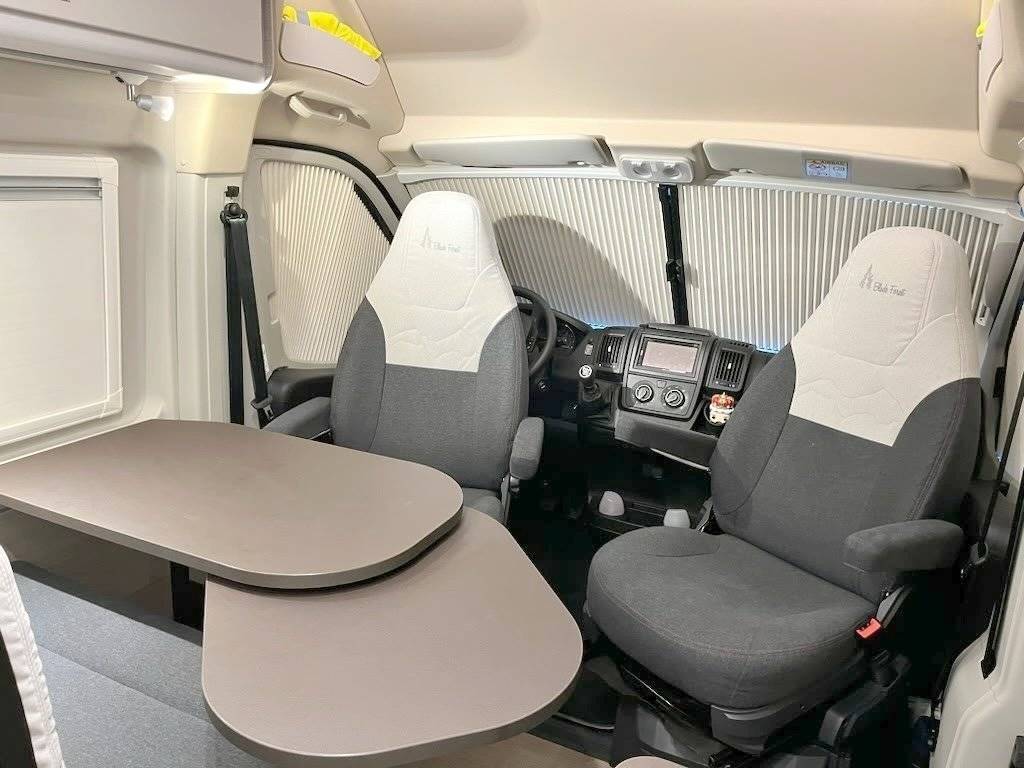 Bürstner Campeo Black Forest