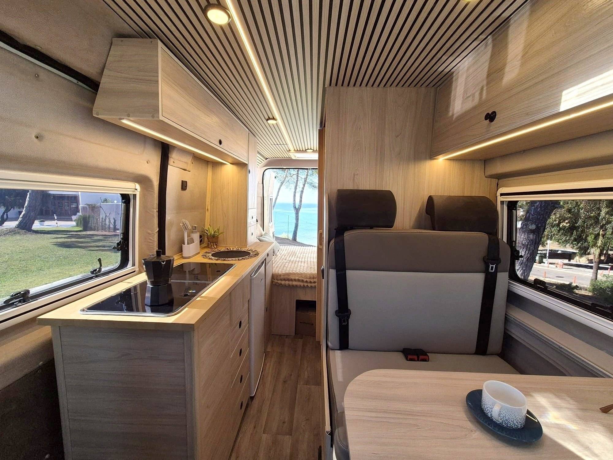 Peugeot Boxer 2,2 l 130 ch