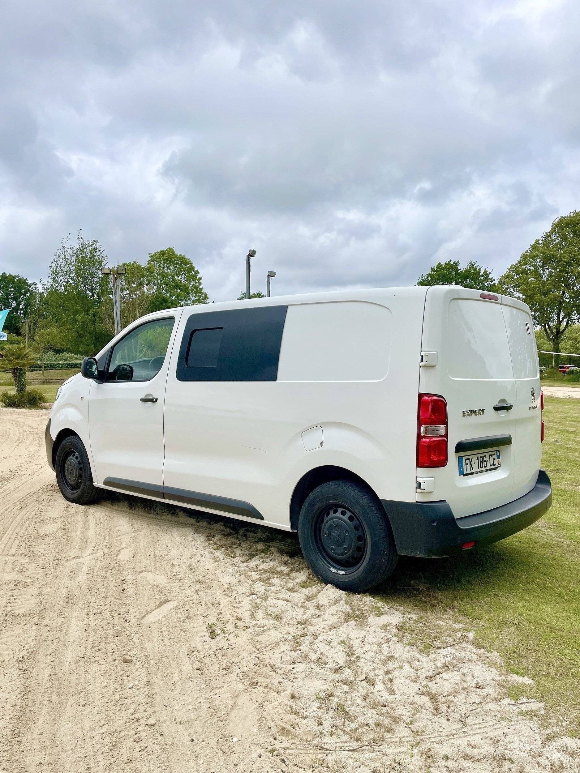 Peugeot Expert Blue HDI 2 L 150ch