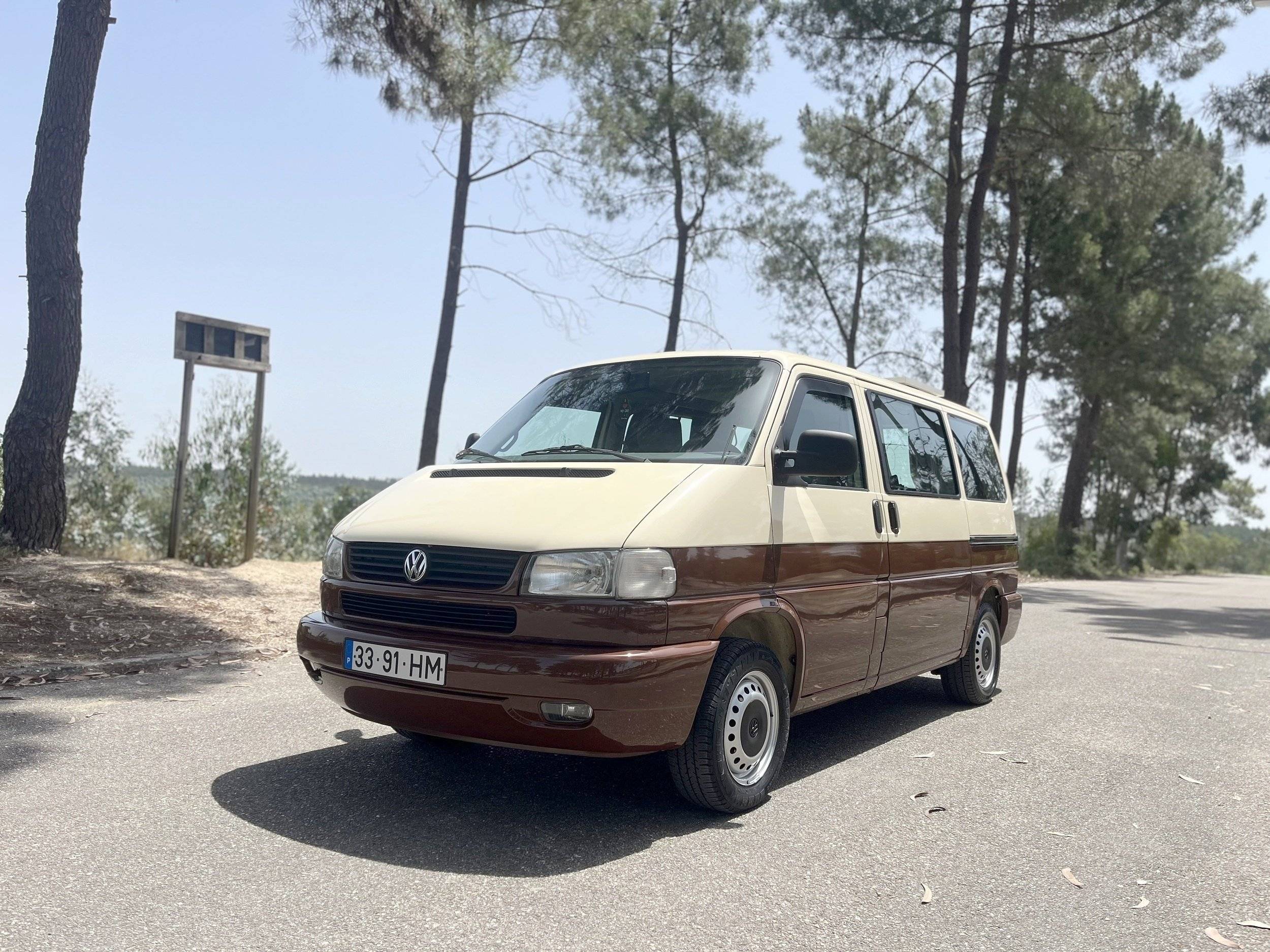 Volkswagen Transporter T4 2.4D