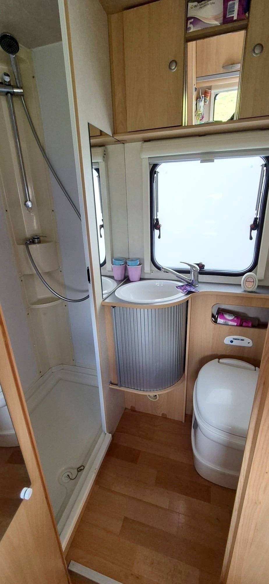 Adria ADRIA CORAL 660DP SPORT