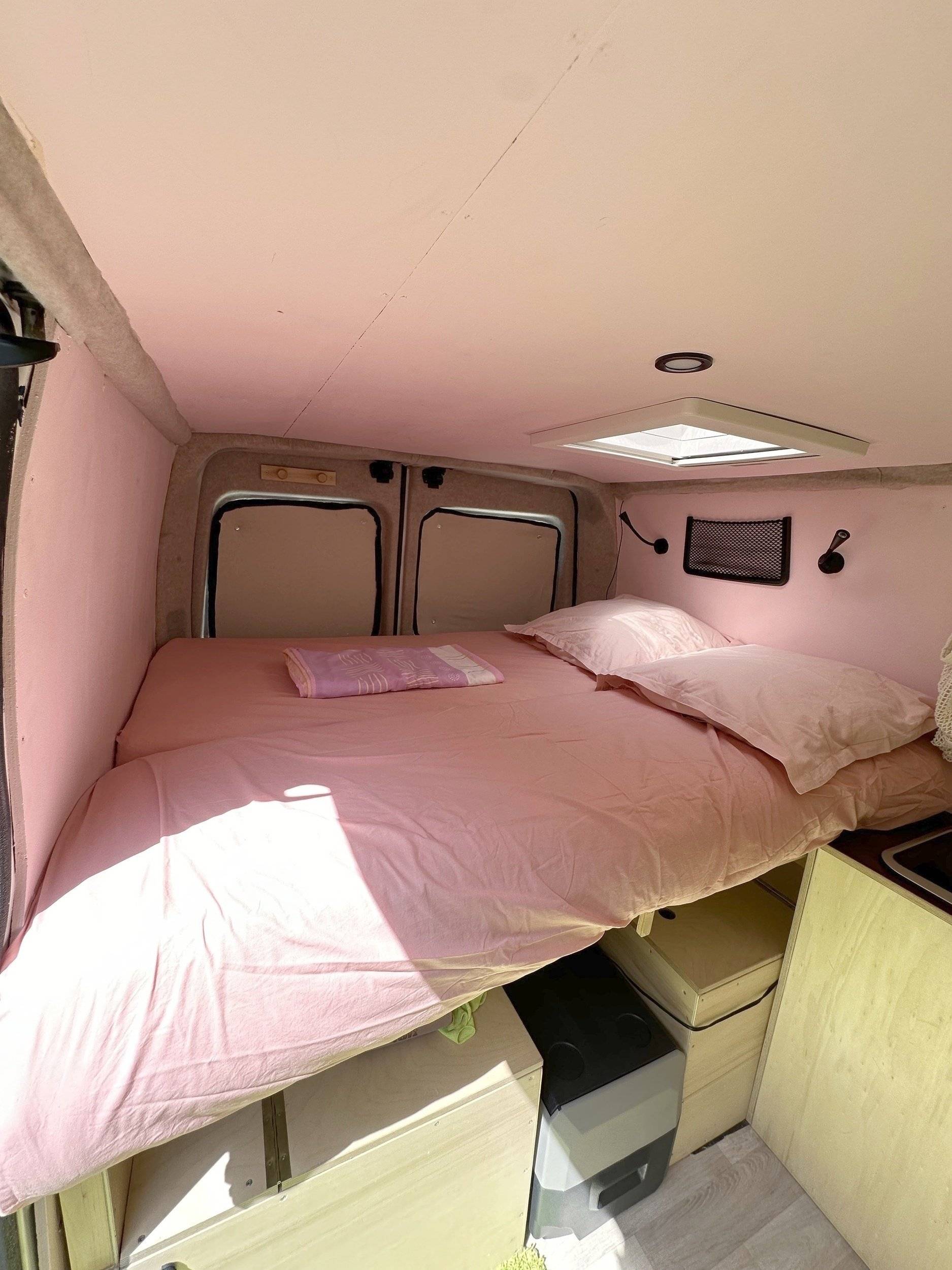 Schlafplätze Renault Master 2,3 l 150 ch - Yescapa