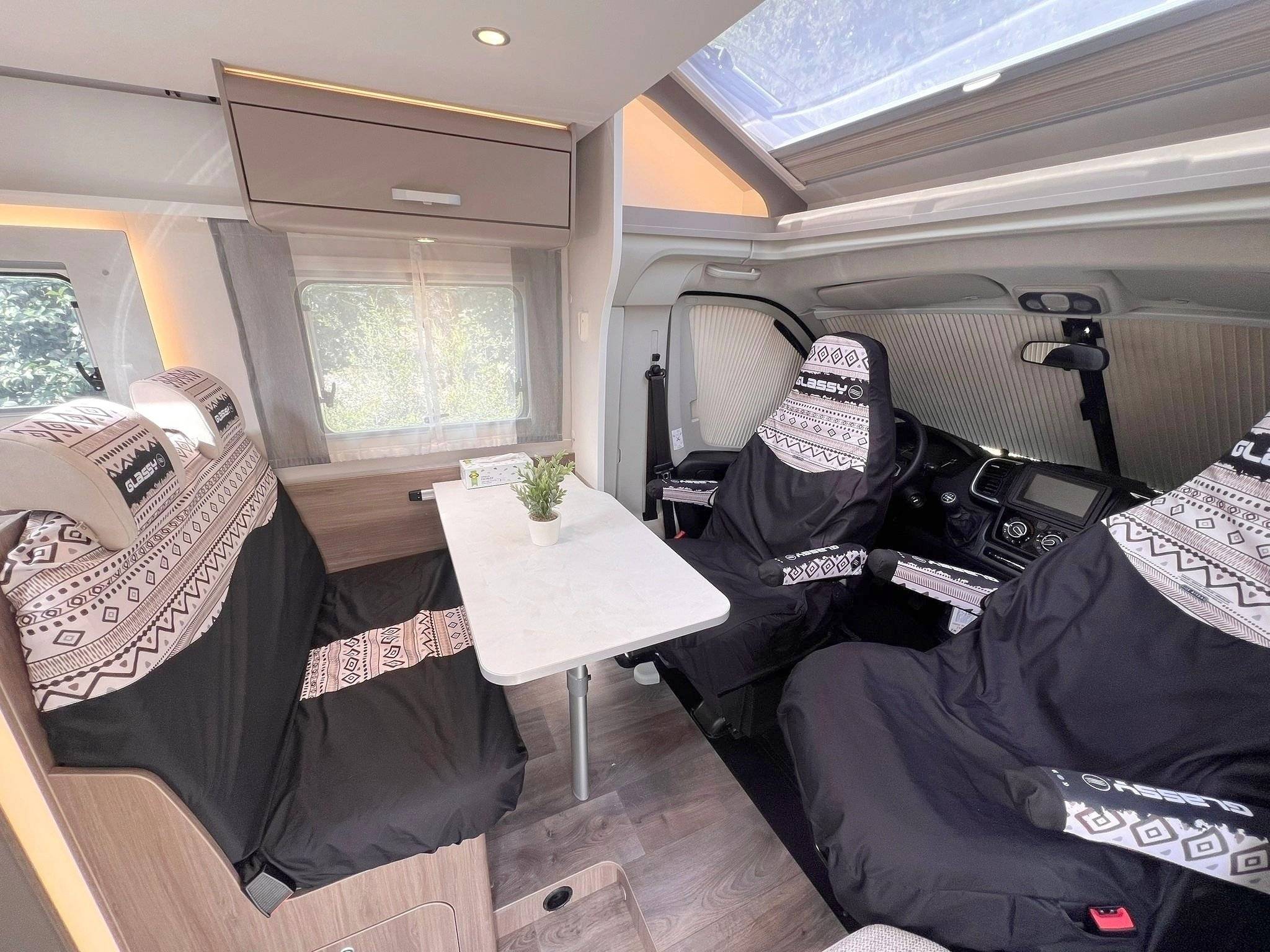 Dinette Fiat - Yescapa