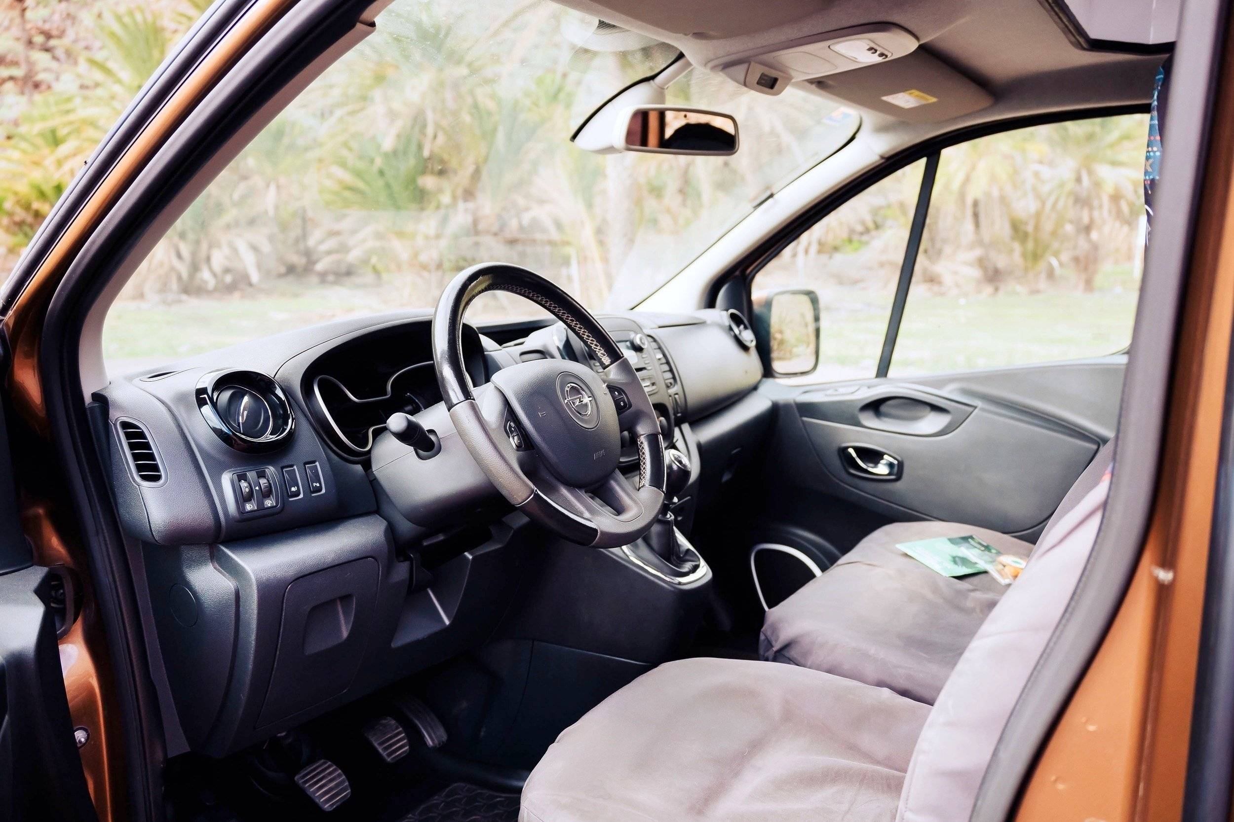 Vivaro 