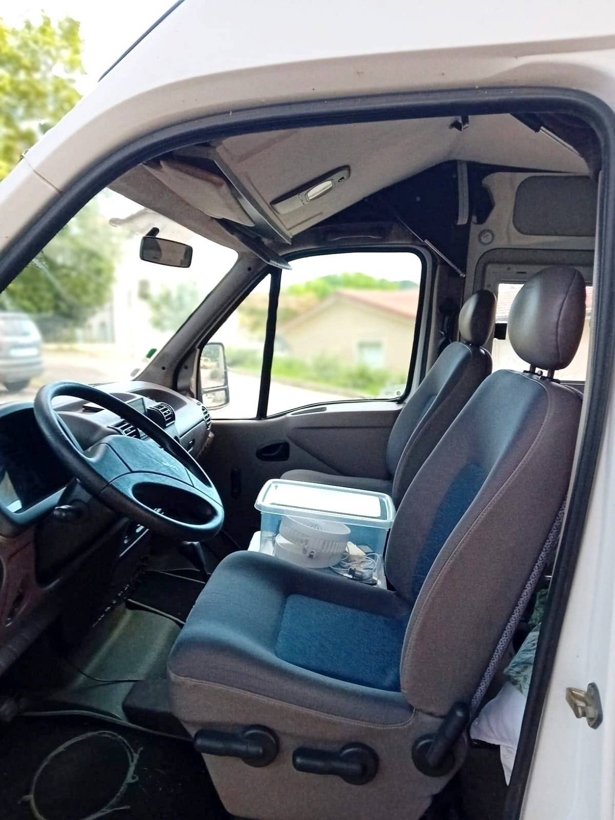 Campérêve Master 2,5 l dCi 100 ch.