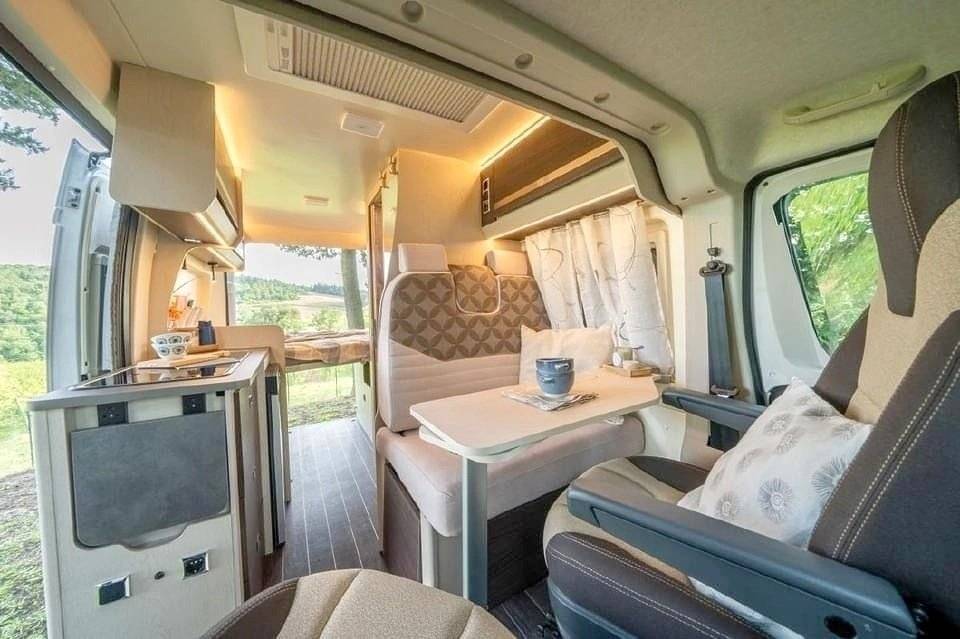 Dinette Fiat Fiat Ducato, 2.3 l 140 Multijet, Euro 6d-Temp - Yescapa