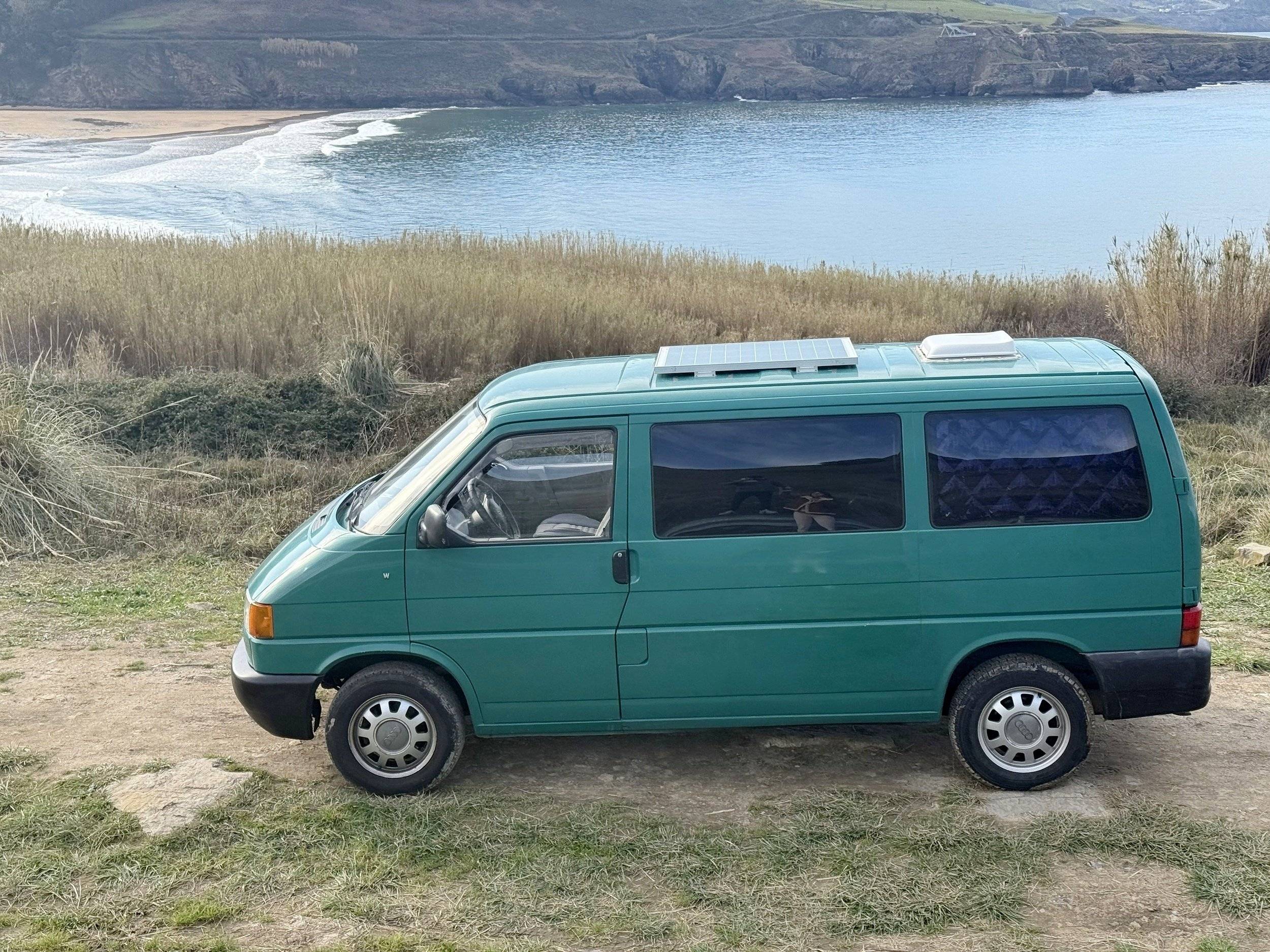 Volkswagen California Coast