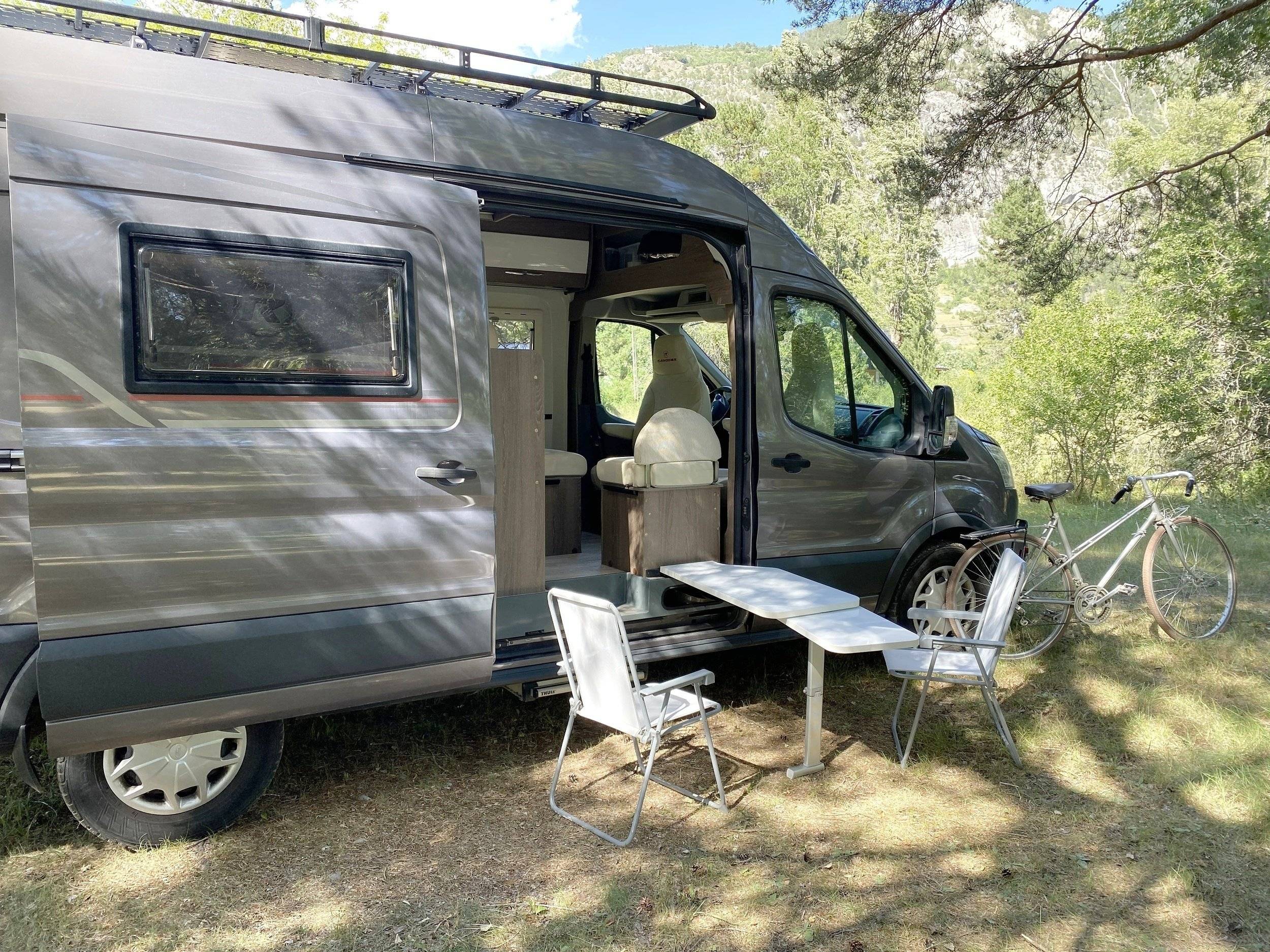 Font Vendôme ford transit