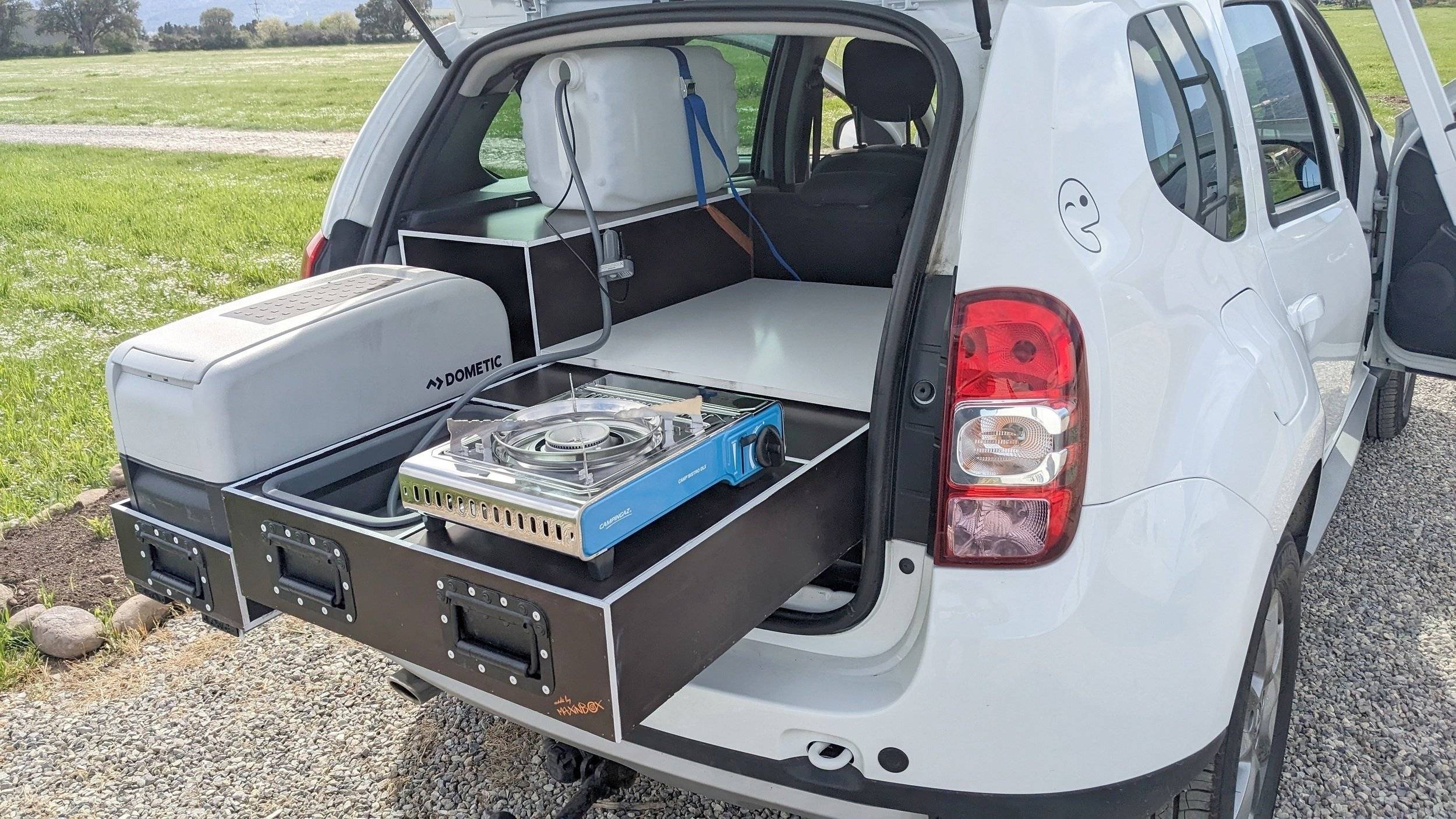 Kochnische DACIA Dacia Duster (2) 1.5 dCi 4X4 - Yescapa