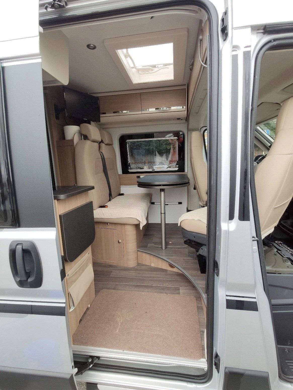 Adria Twin 600 spt Family Axess 06 Active