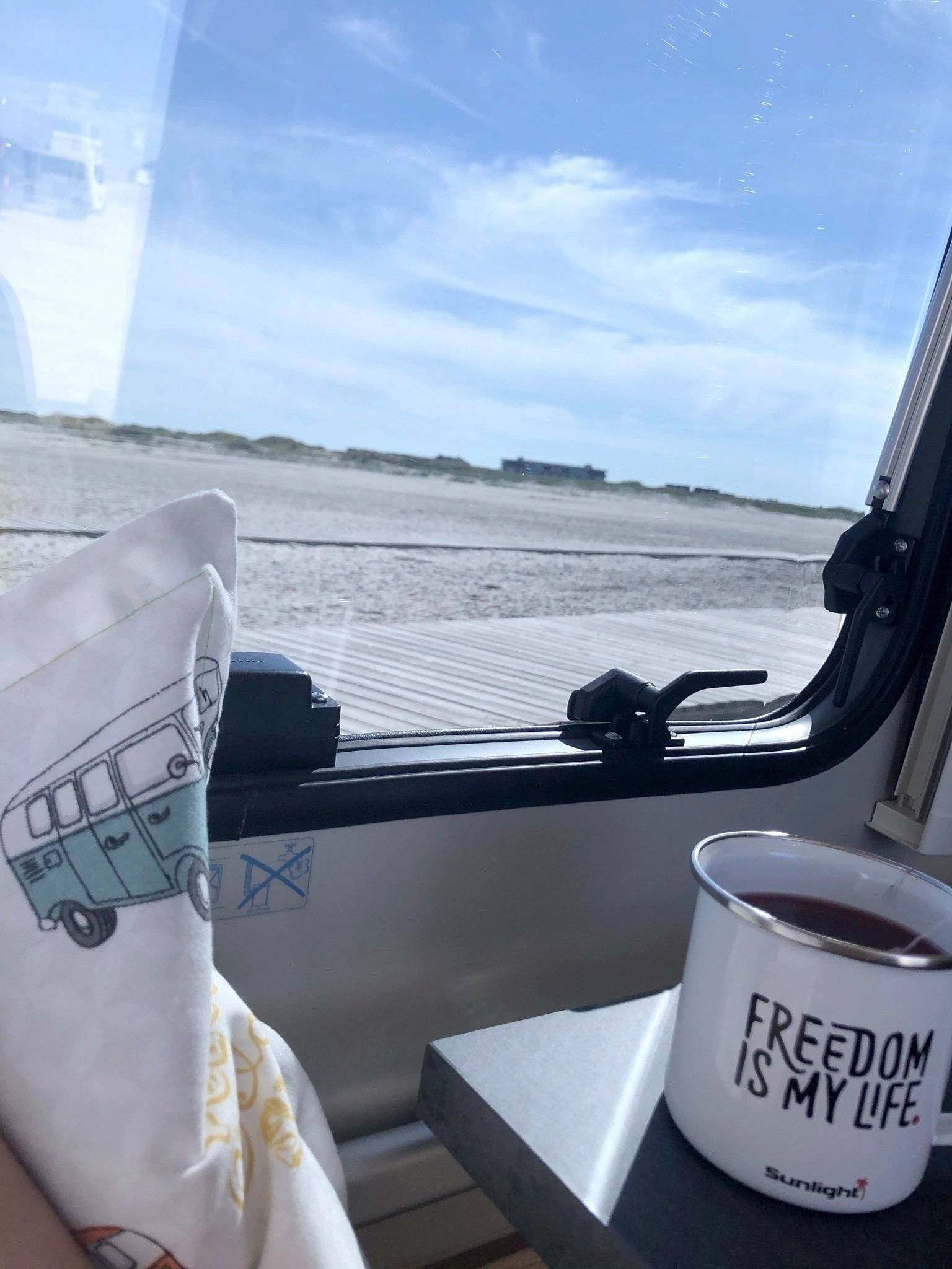 Sunlight Sunlight Cliff 600