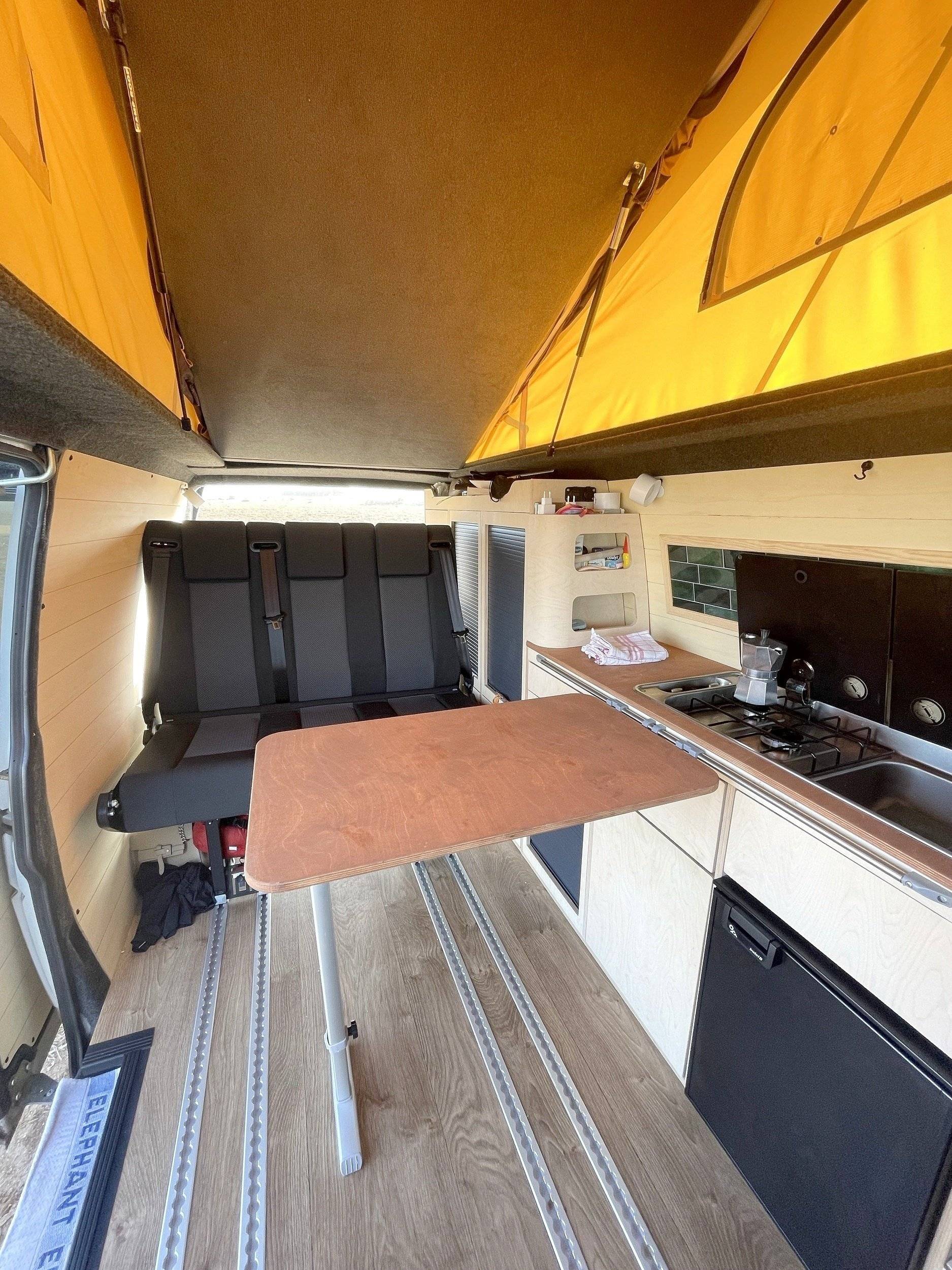 Custo Van Transporter T4 2.4D