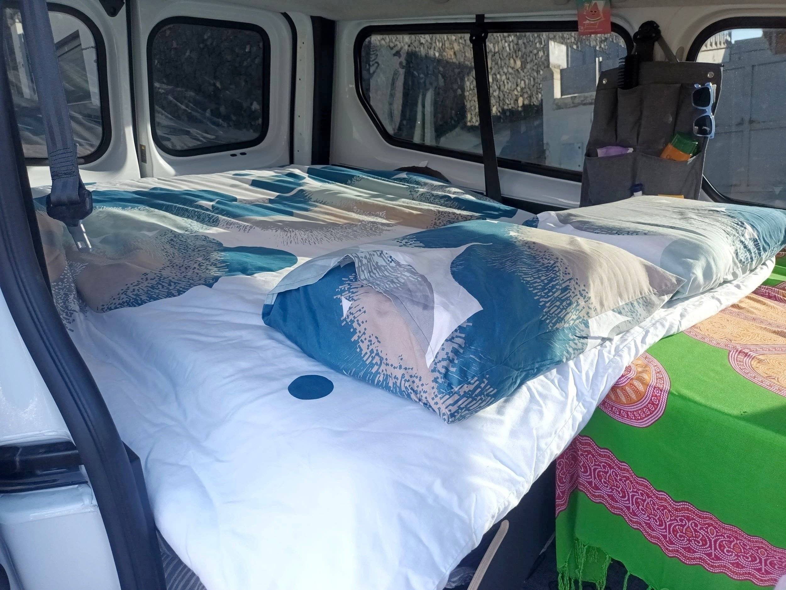 Opel Vivaro H1L2 1,6 l 120 ch