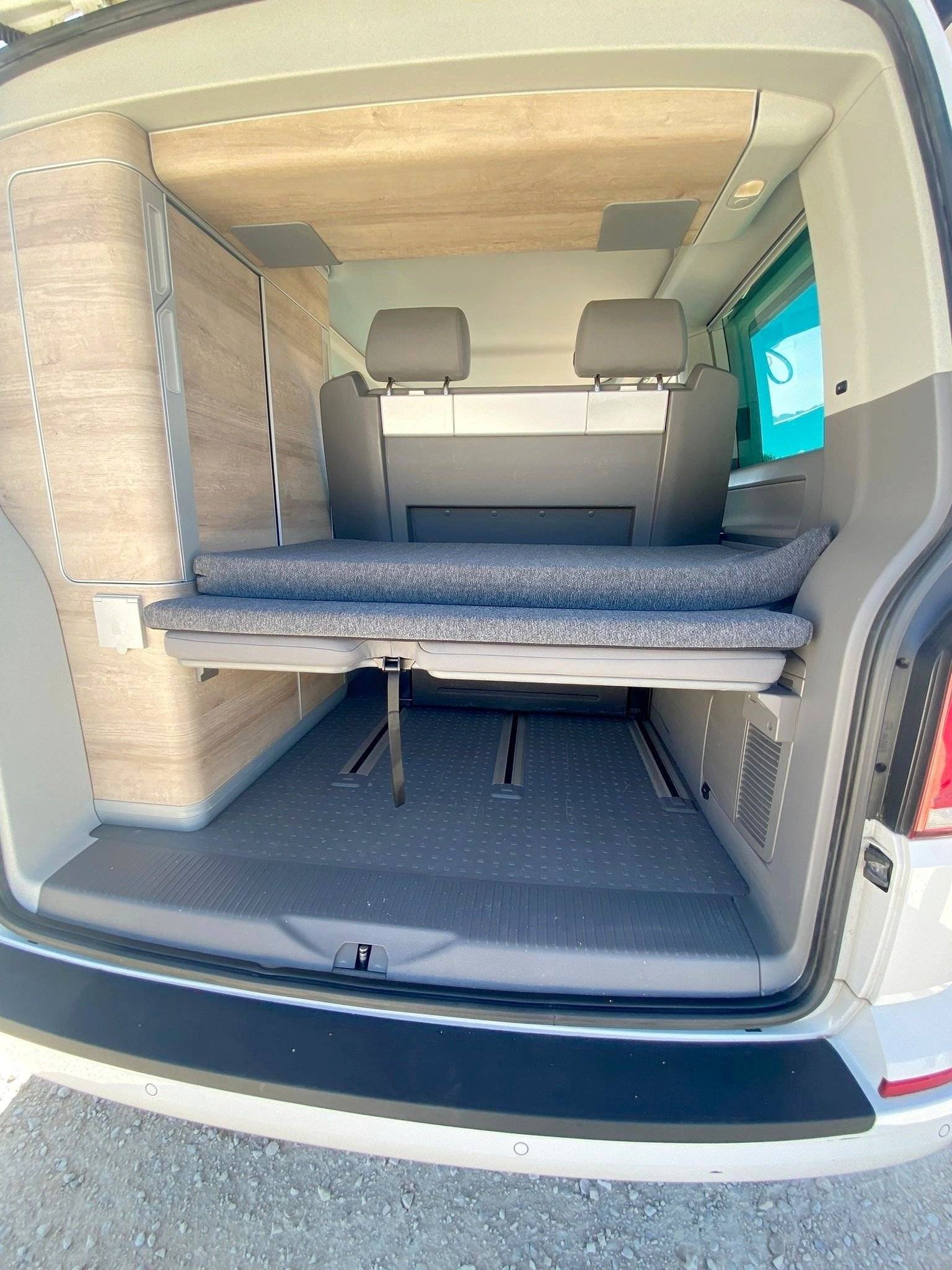 Volkswagen California Coast