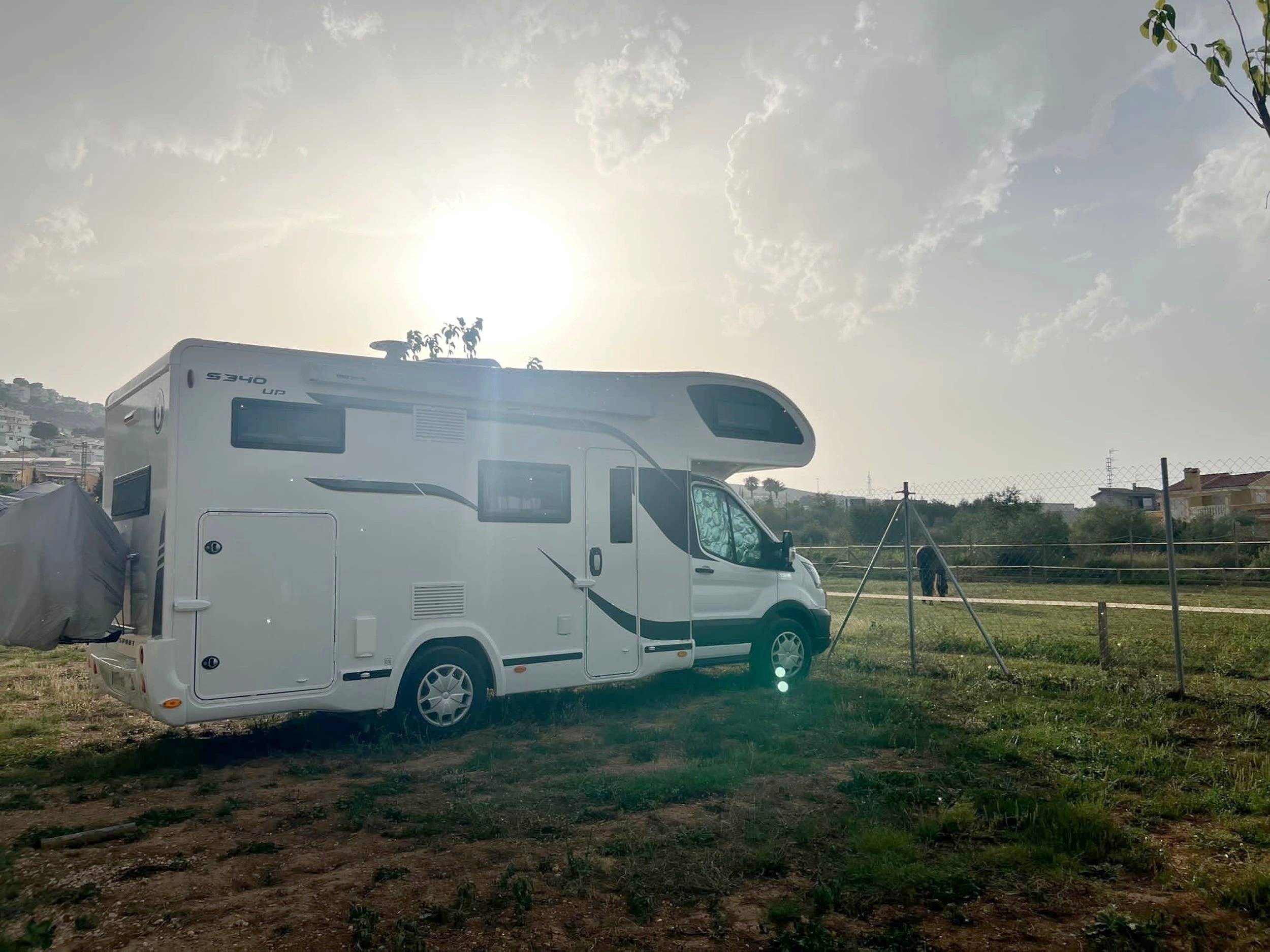 Coachbuilt RV 