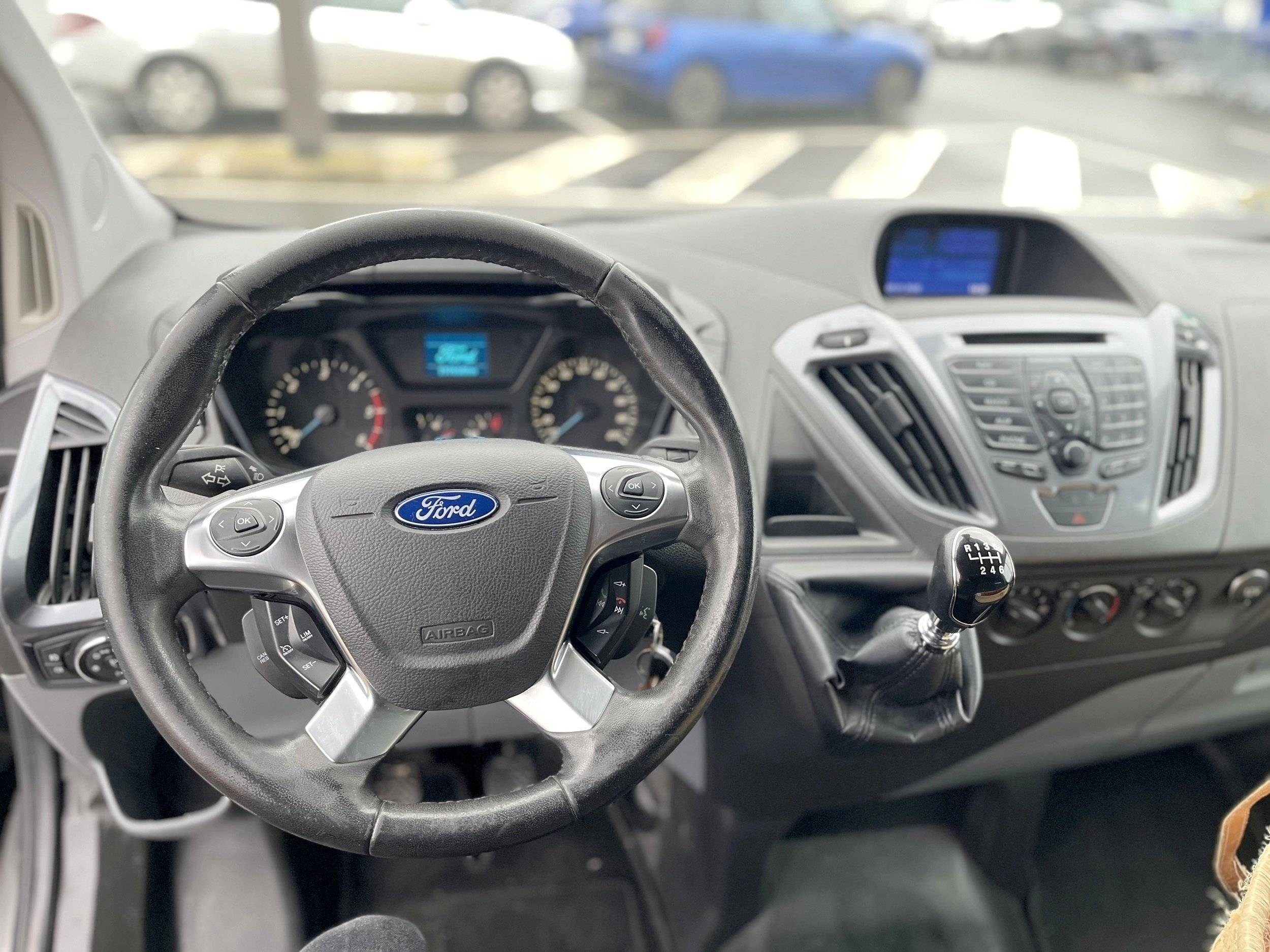 Ford Custom 2,2 l 125 ch