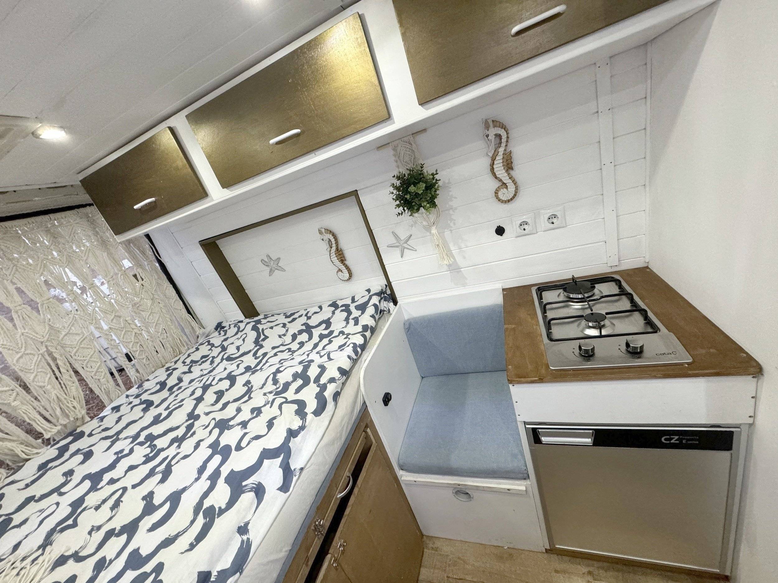 Peugeot Boxer 2,2 l 120 ch.