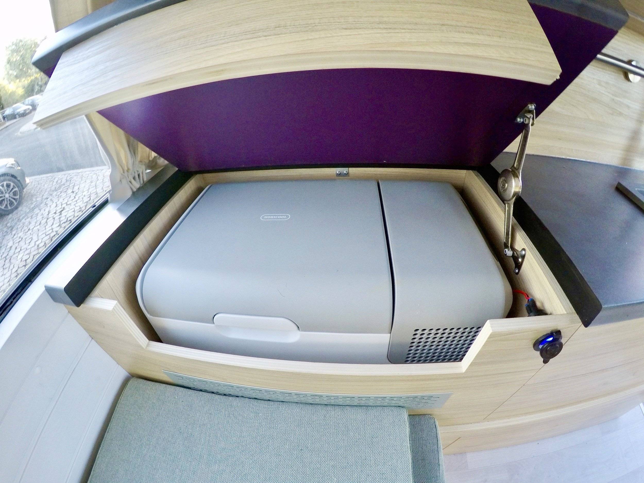 Luxy VW T4 Insurance &amp; All KM incl | MyVan Portugal