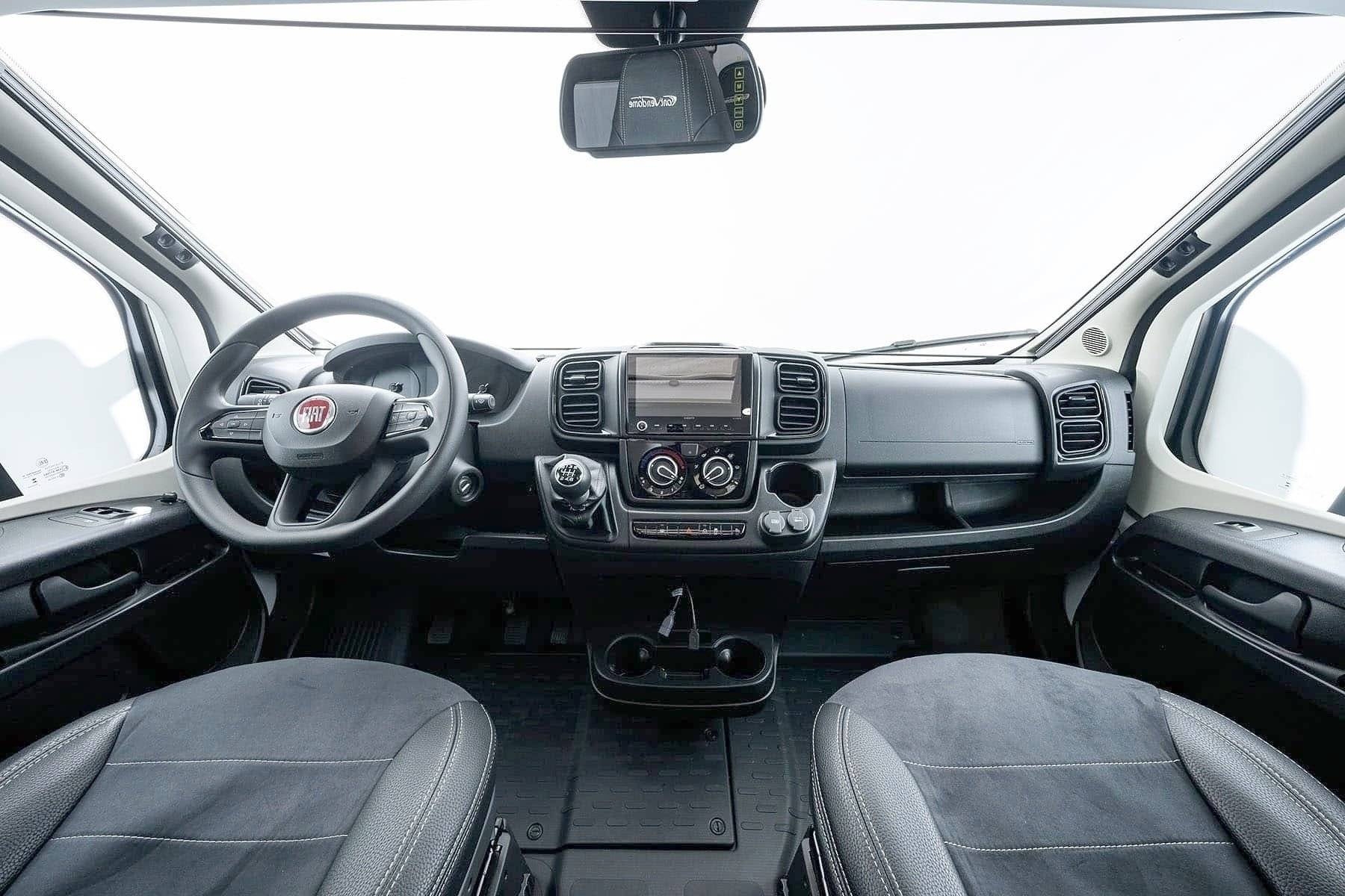 Font Vendôme Leader Camp