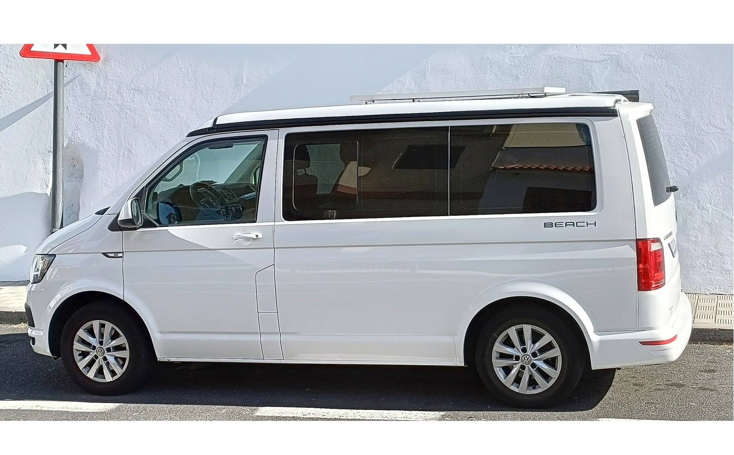 Volkswagen California Beach