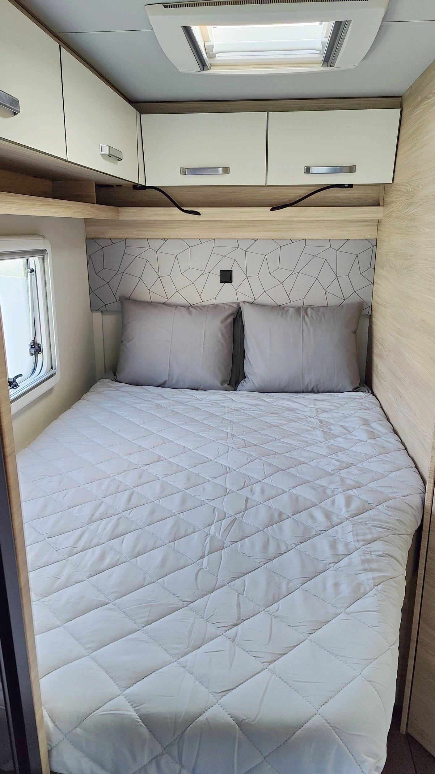 Weinsberg Carasuite 650