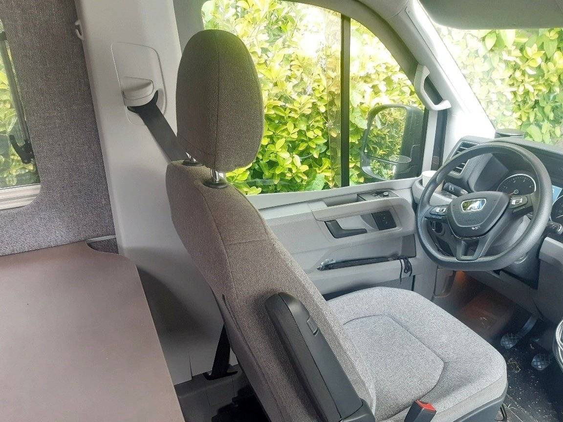 Fahrerbereich Volkswagen - Yescapa