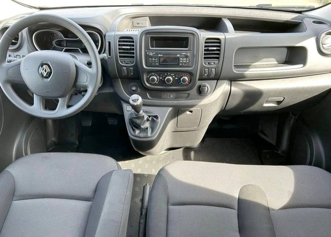 Renault RENAULT TRAFIC III 120 cv