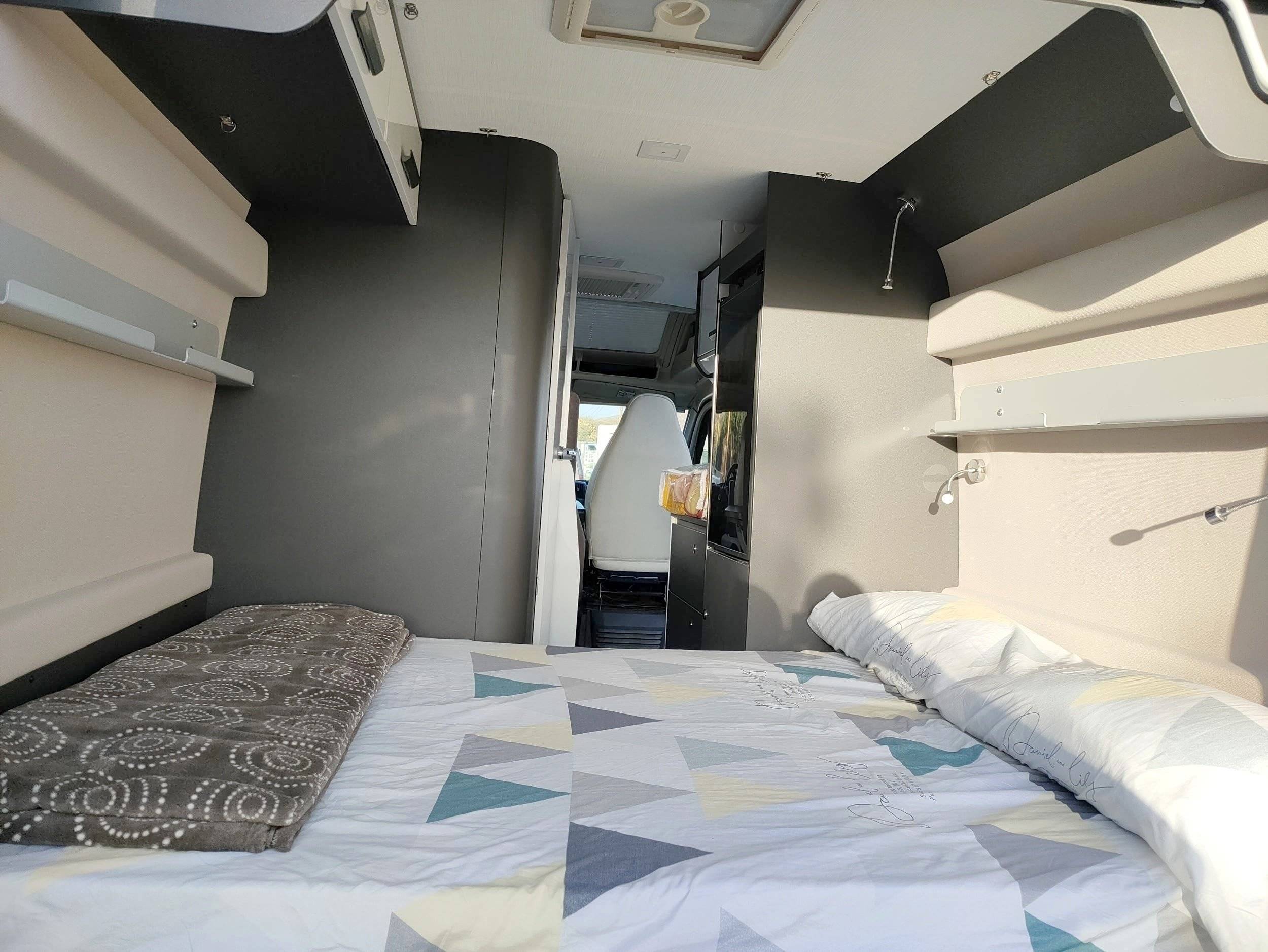 Mclouis Menfys Van 3 Maxi S line