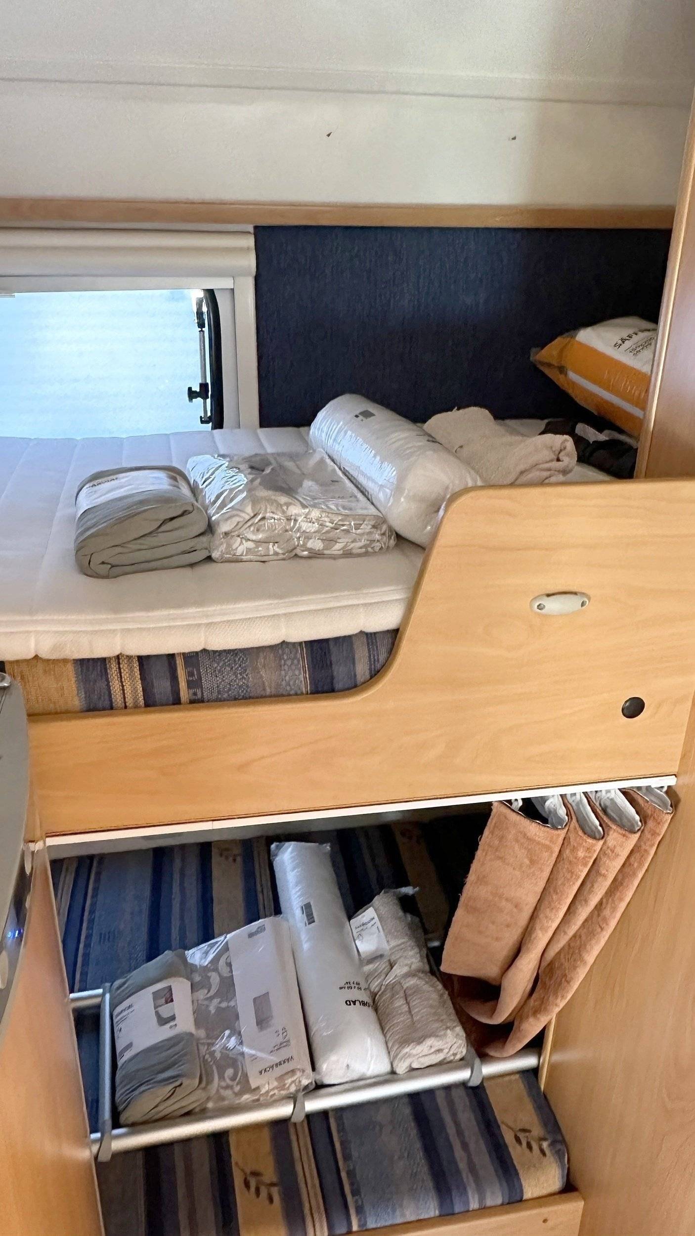 Challenger Genesis 49