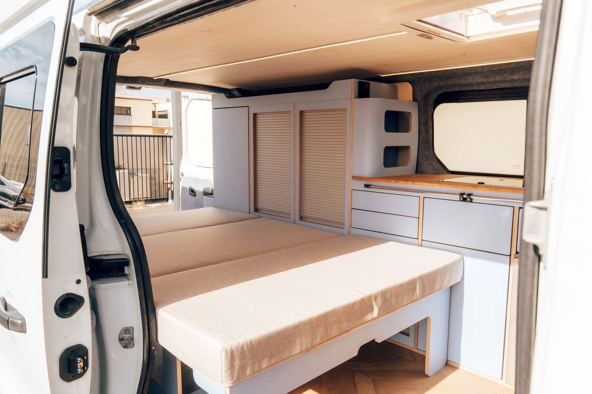 Fornomad RENAULT TRAFIC III 120 cv