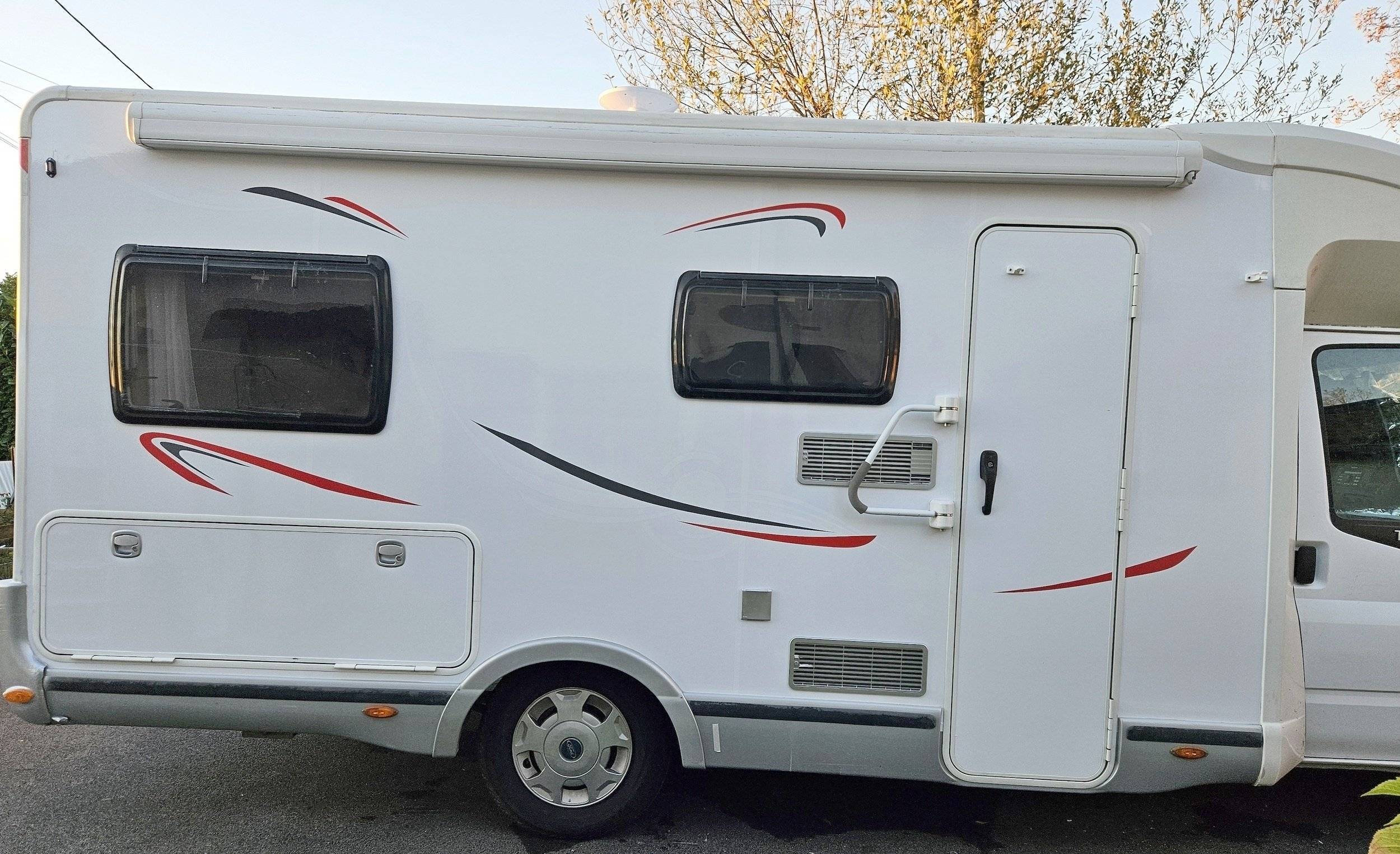 Trigano challenger genesis 44