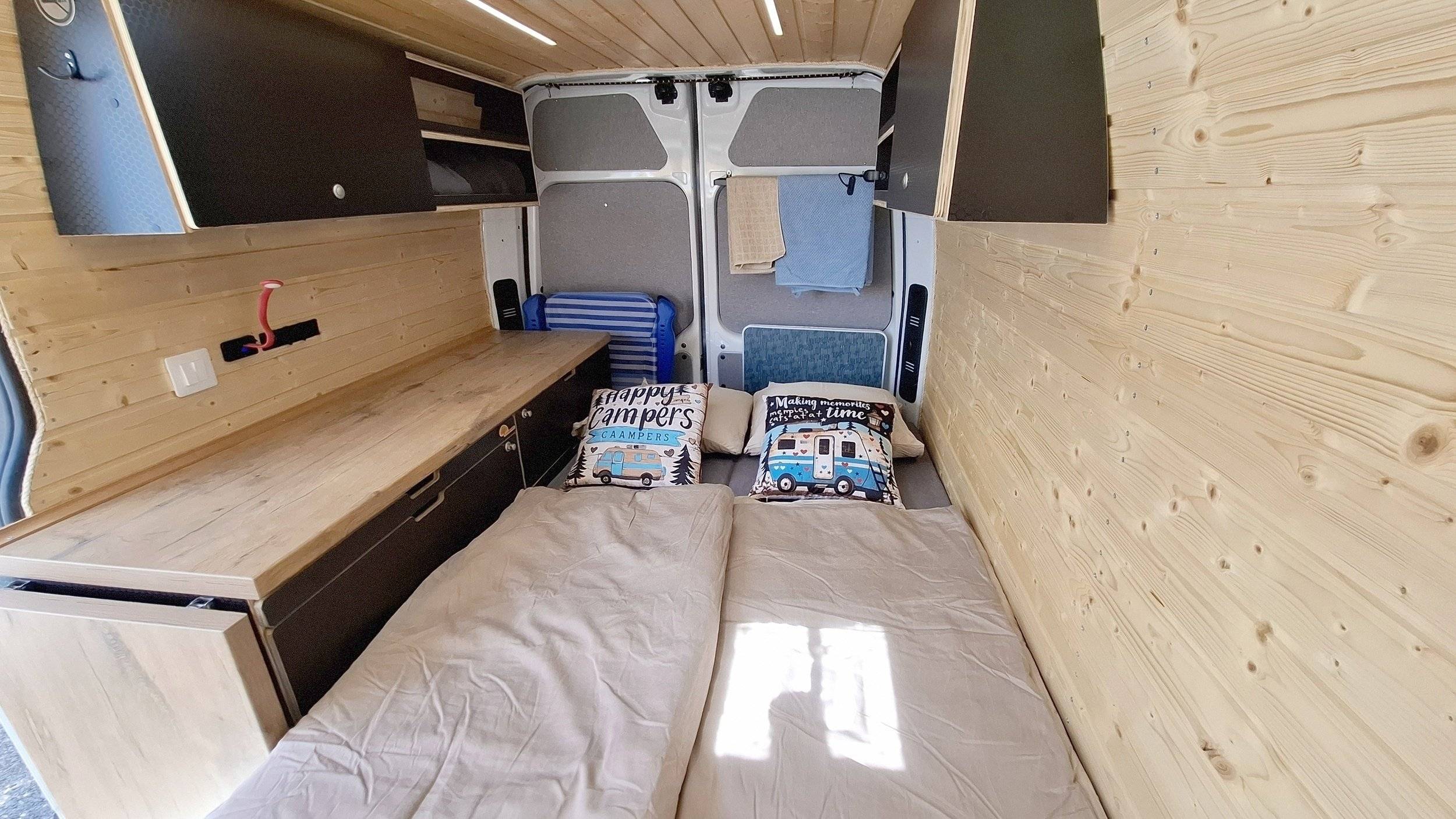 Schlafplätze Renault Master 2,5 l dCi 100 ch. - Yescapa